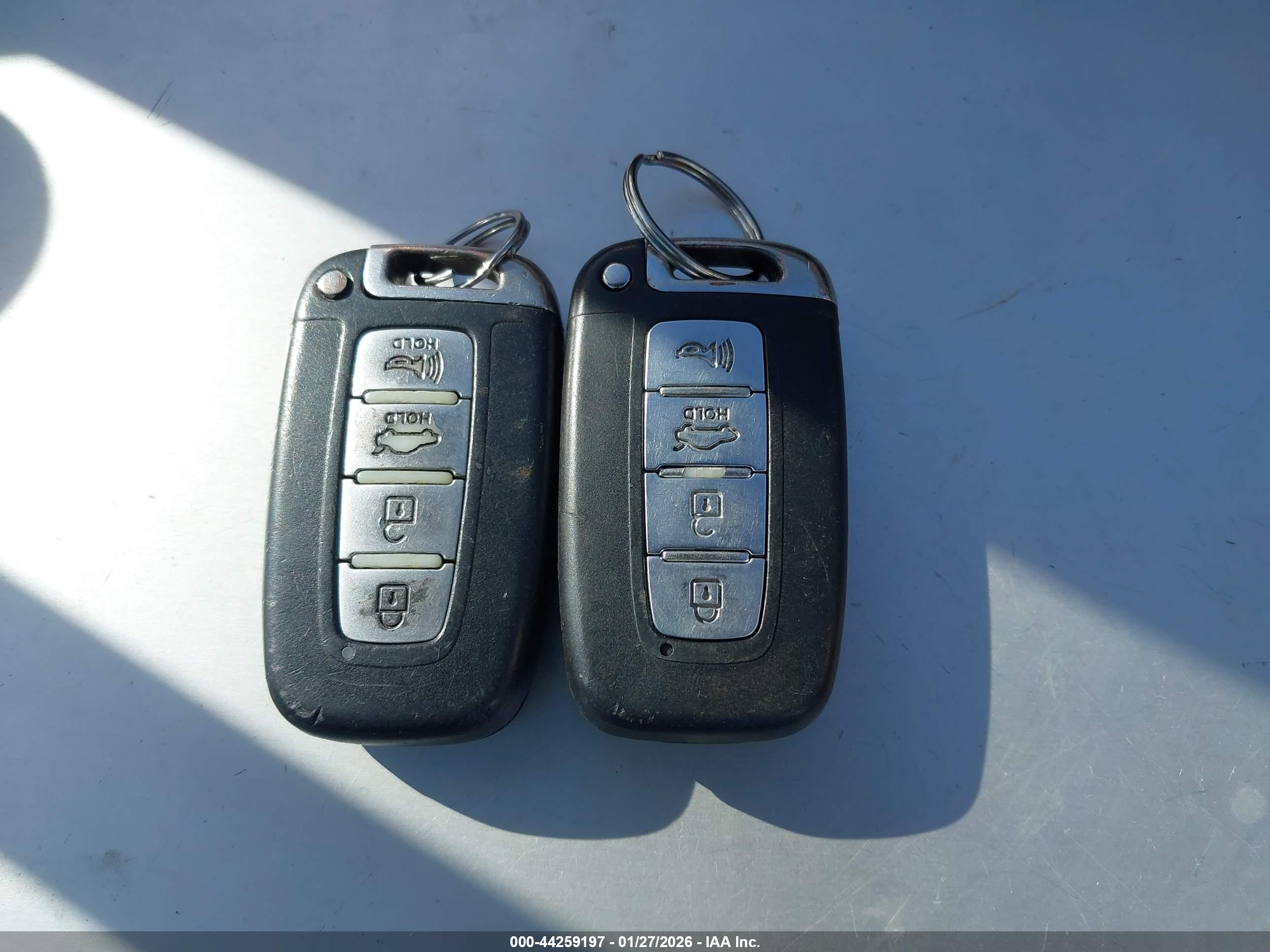 HYUNDAI SONATA image 11