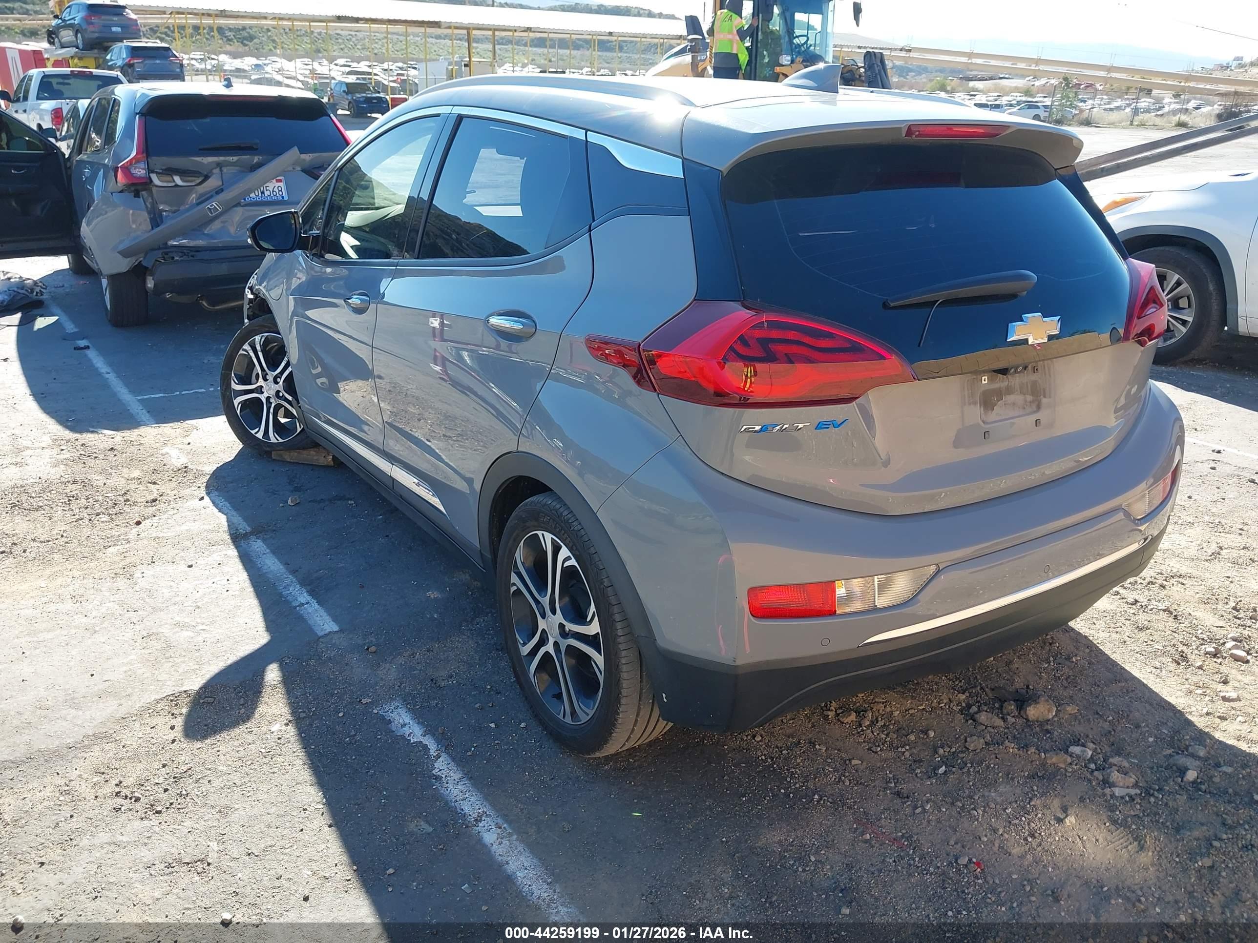 CHEVROLET BOLT image 3