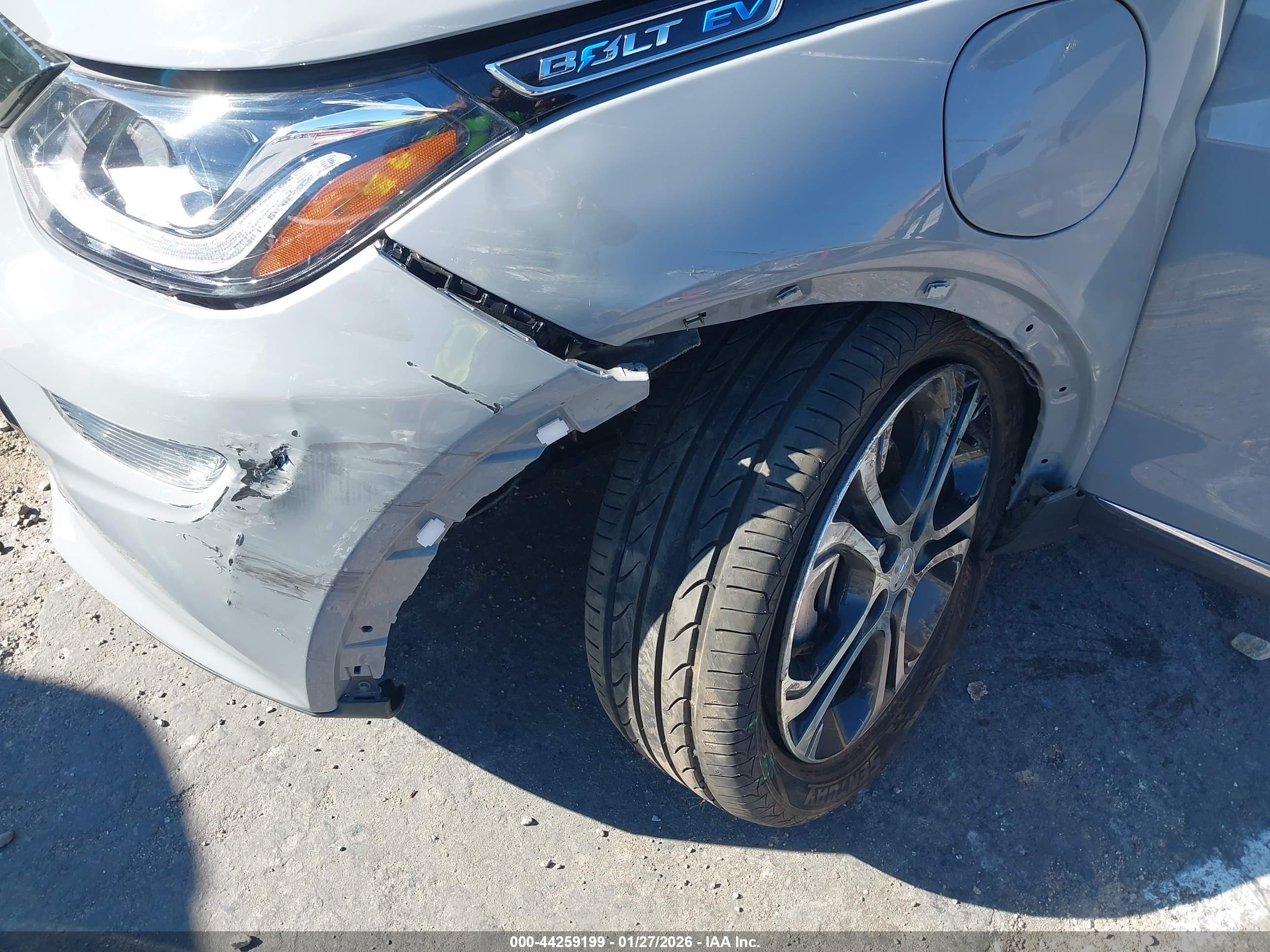 CHEVROLET BOLT image 6
