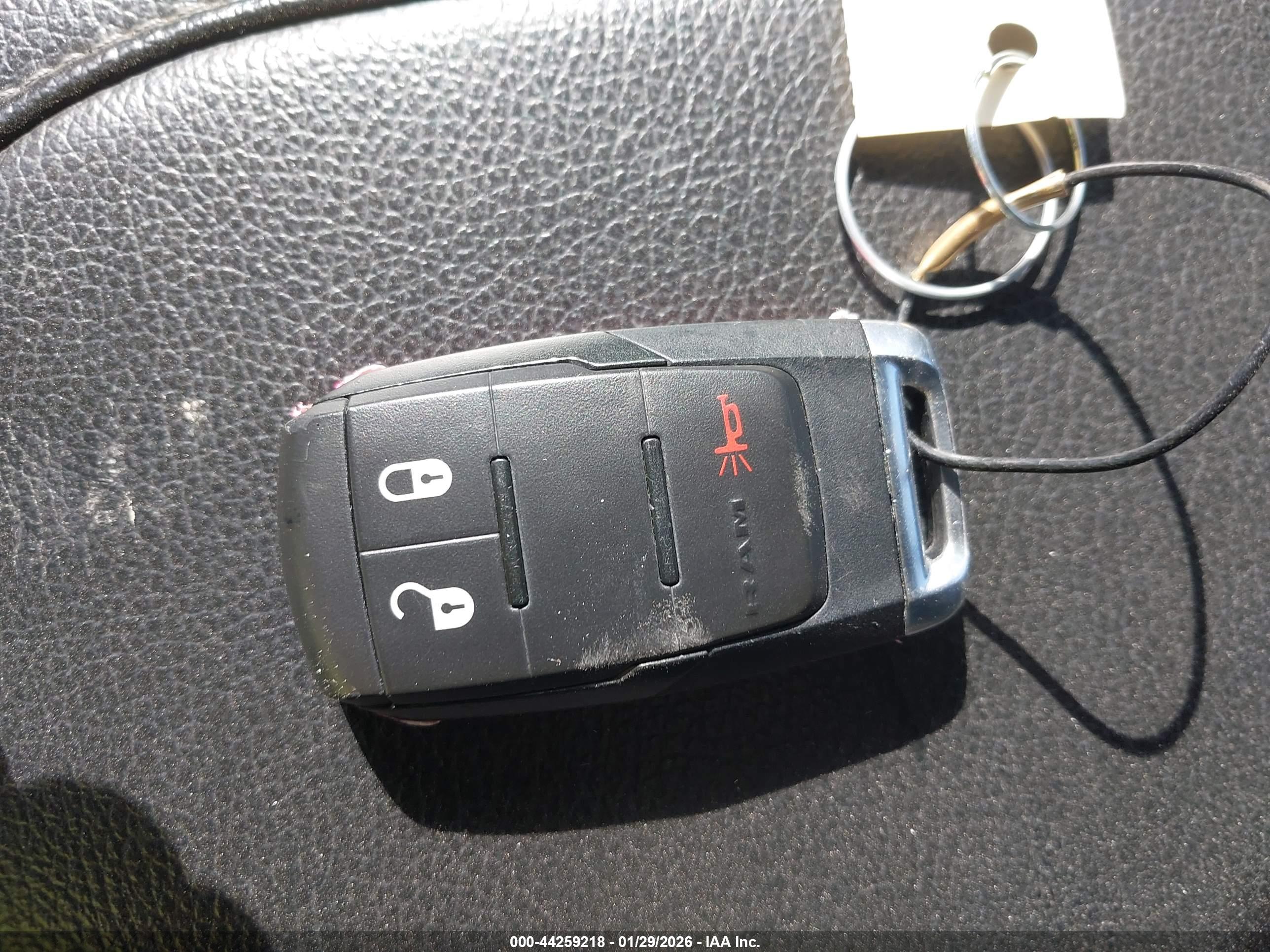 RAM 2500 image 11