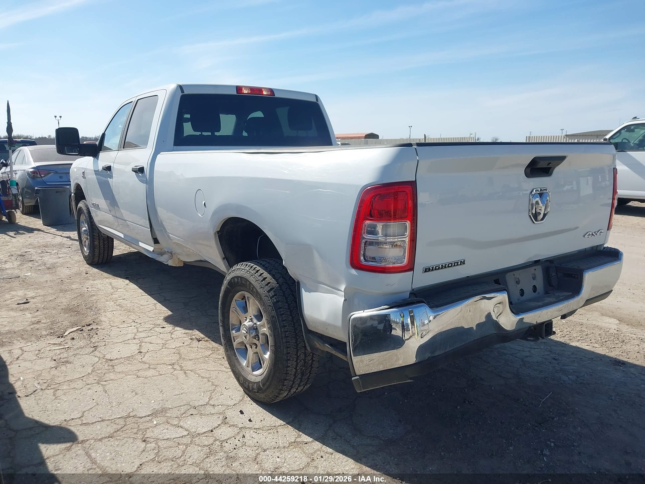RAM 2500 image 3