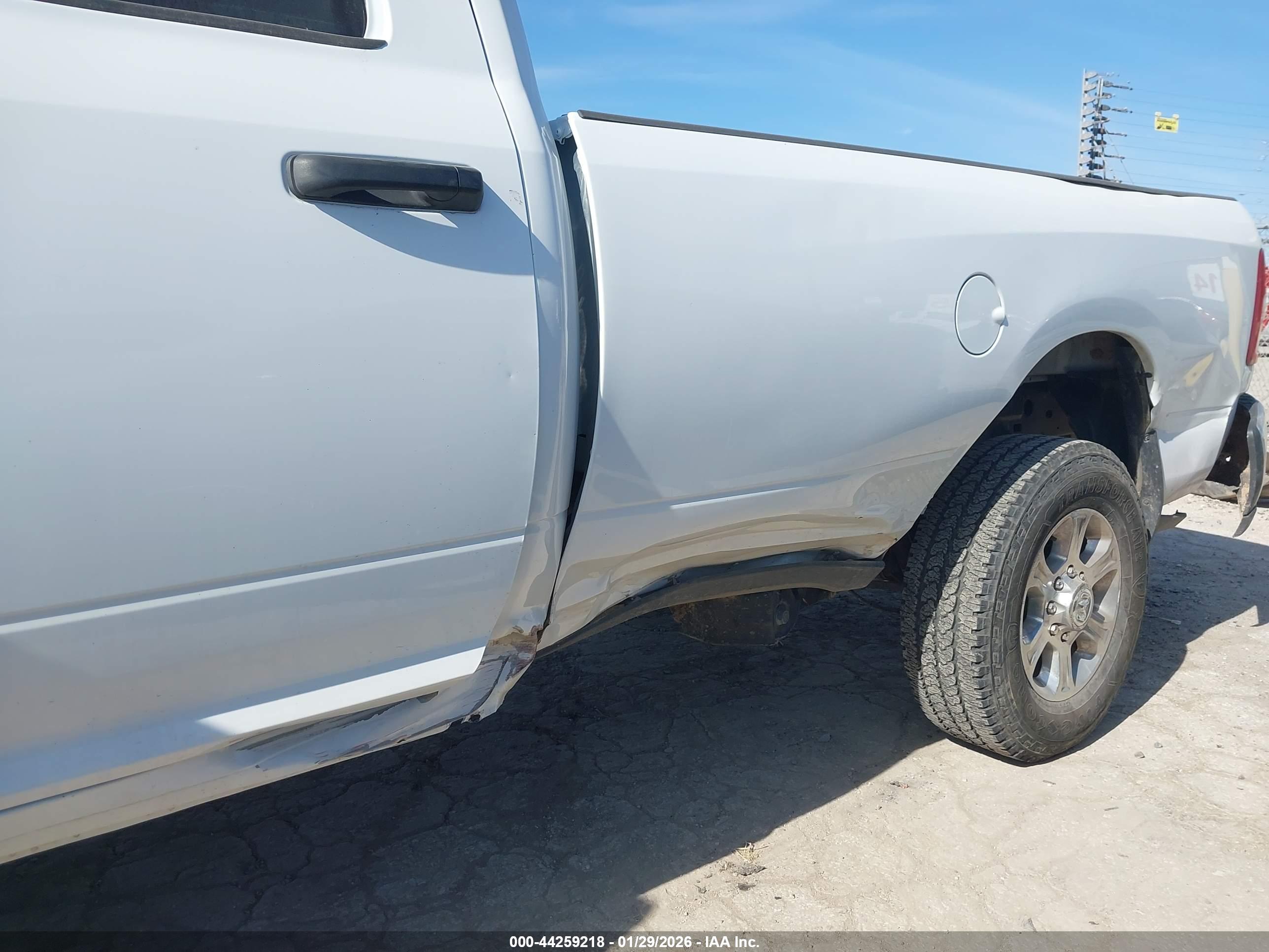 RAM 2500 image 6