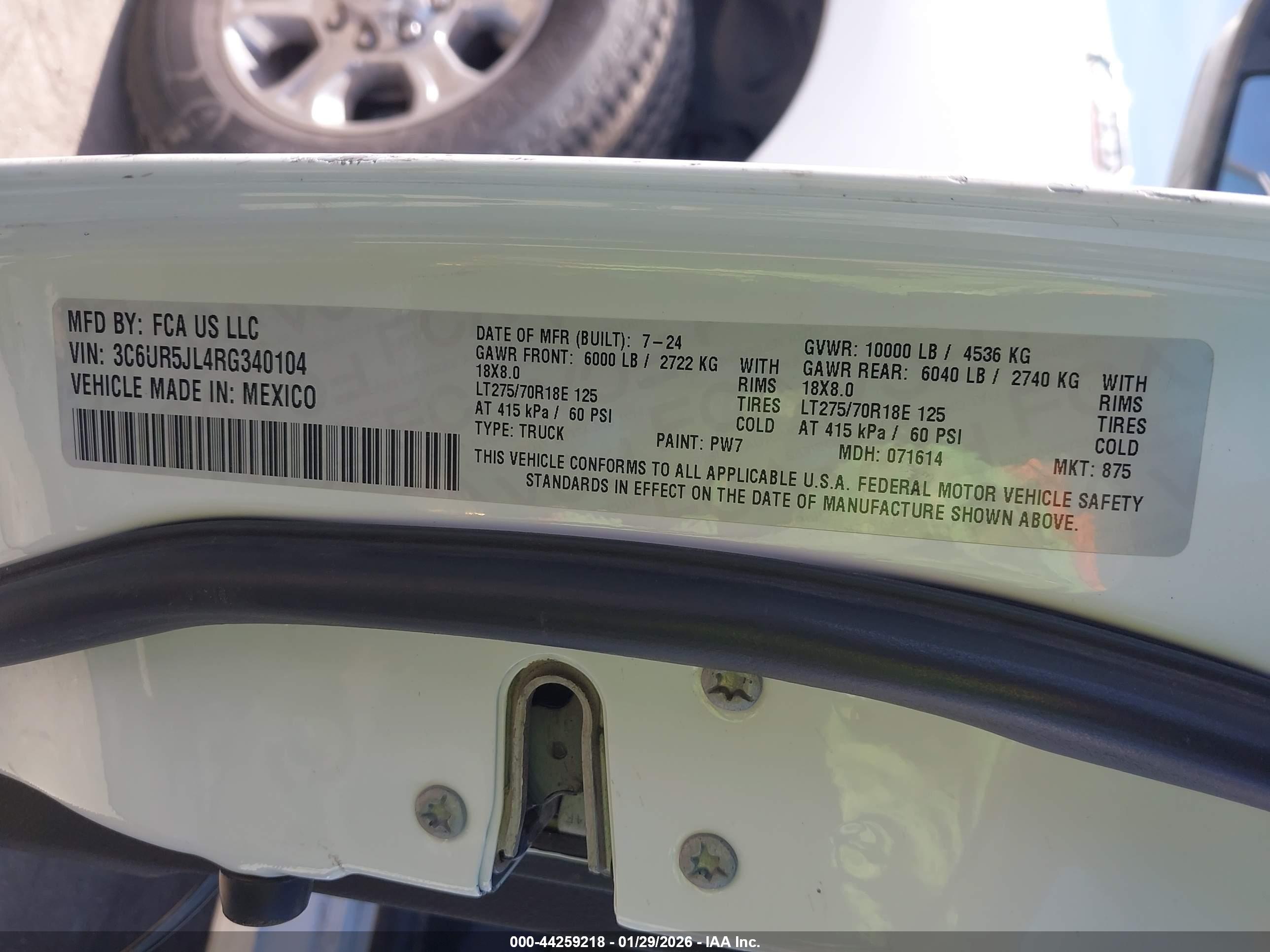 RAM 2500 image 9
