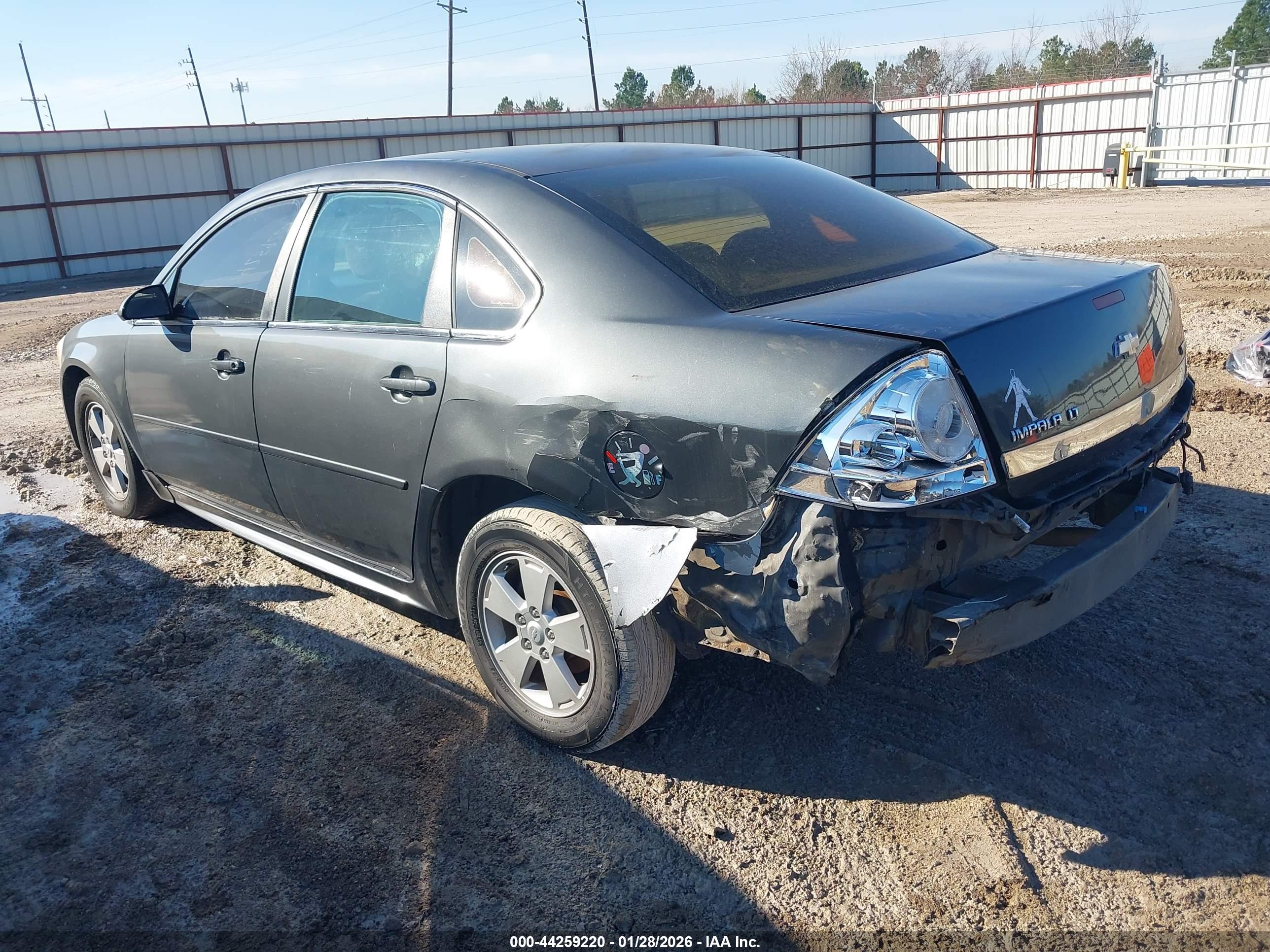 CHEVROLET IMPALA image 3