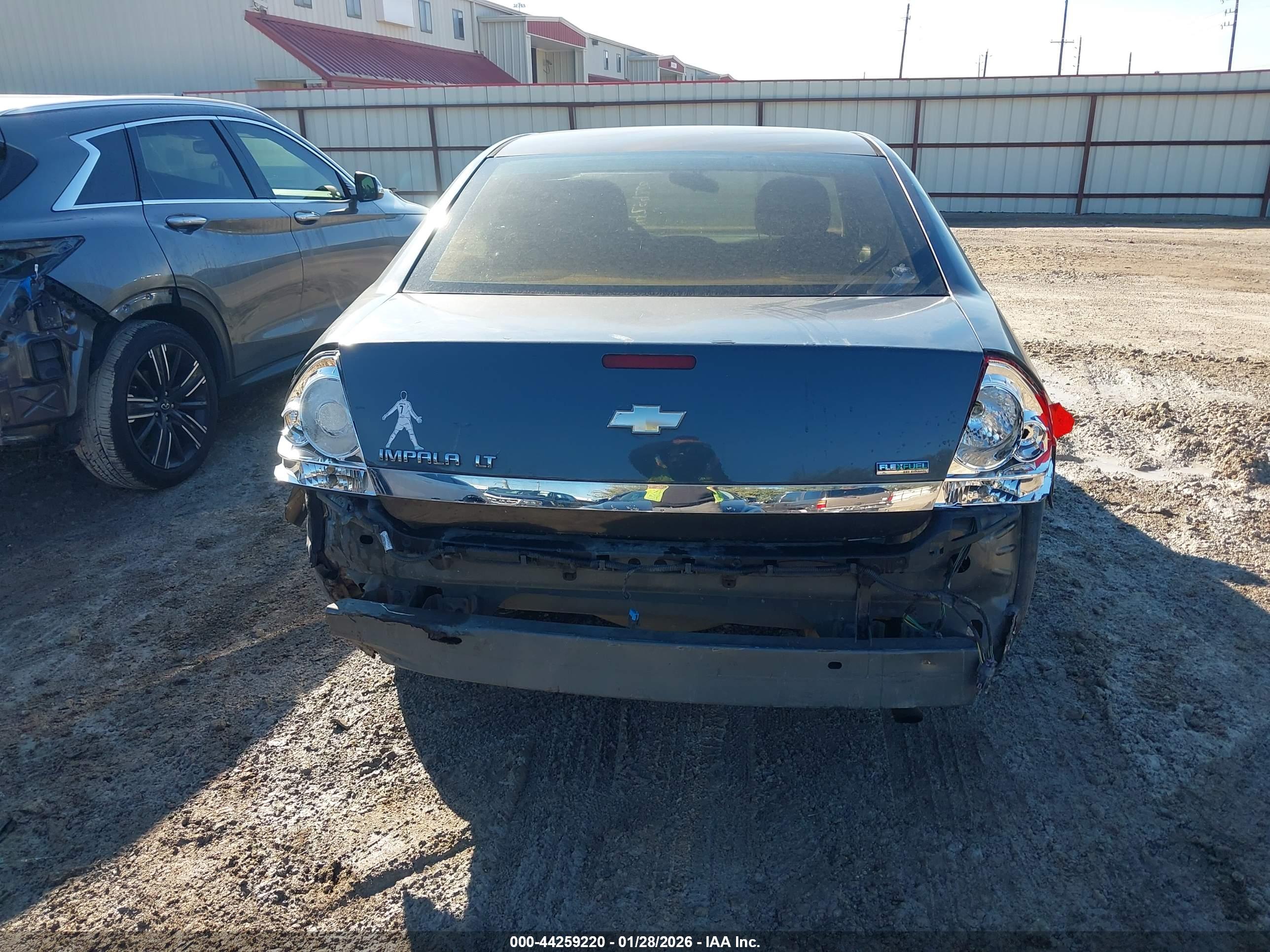 CHEVROLET IMPALA image 6