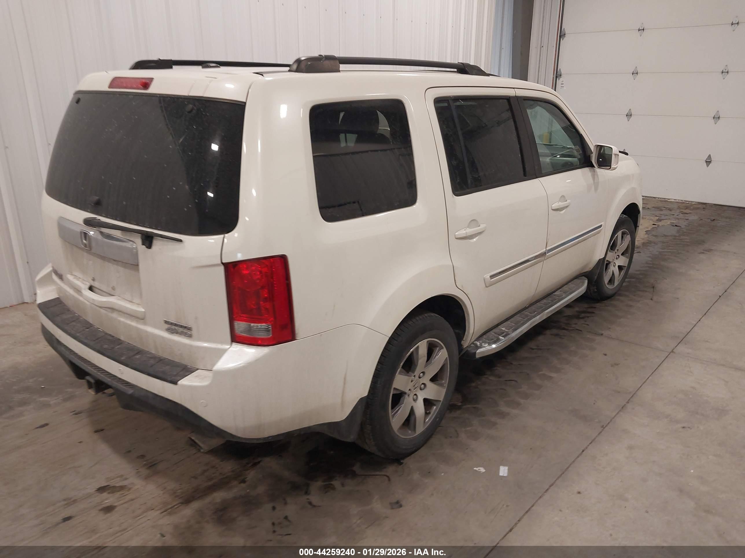 HONDA PILOT image 4