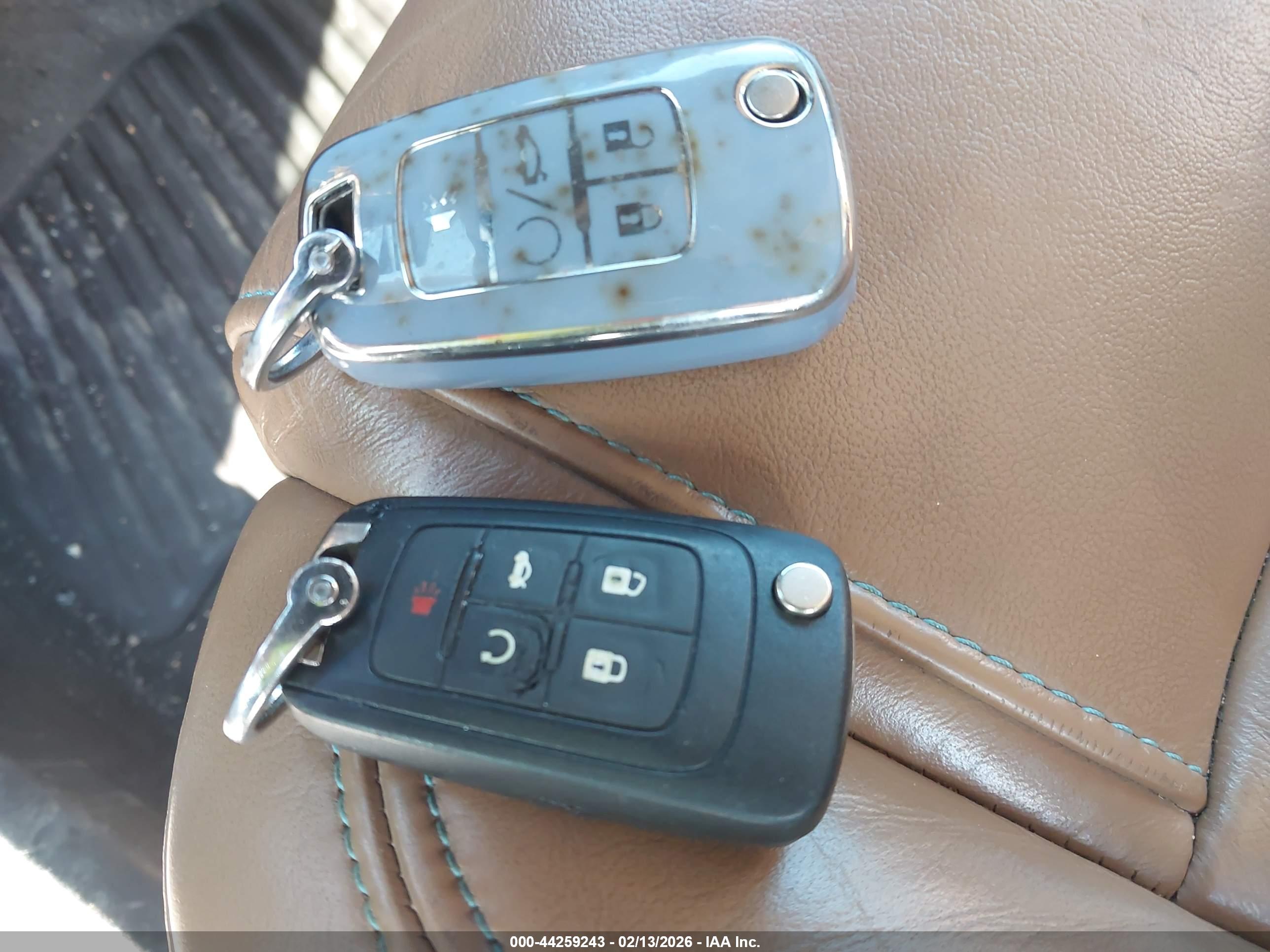 BUICK LACROSSE image 11