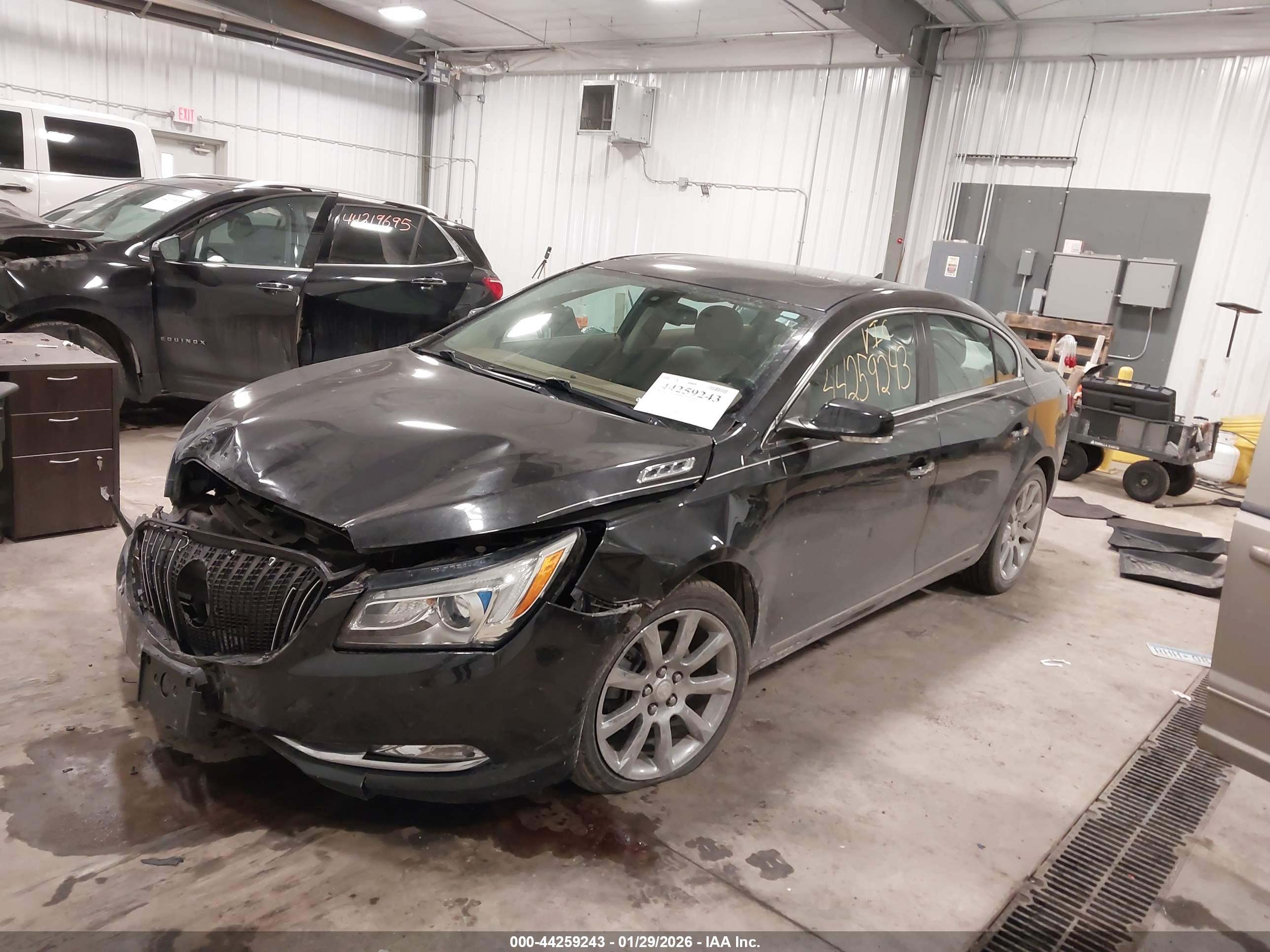 BUICK LACROSSE image 2
