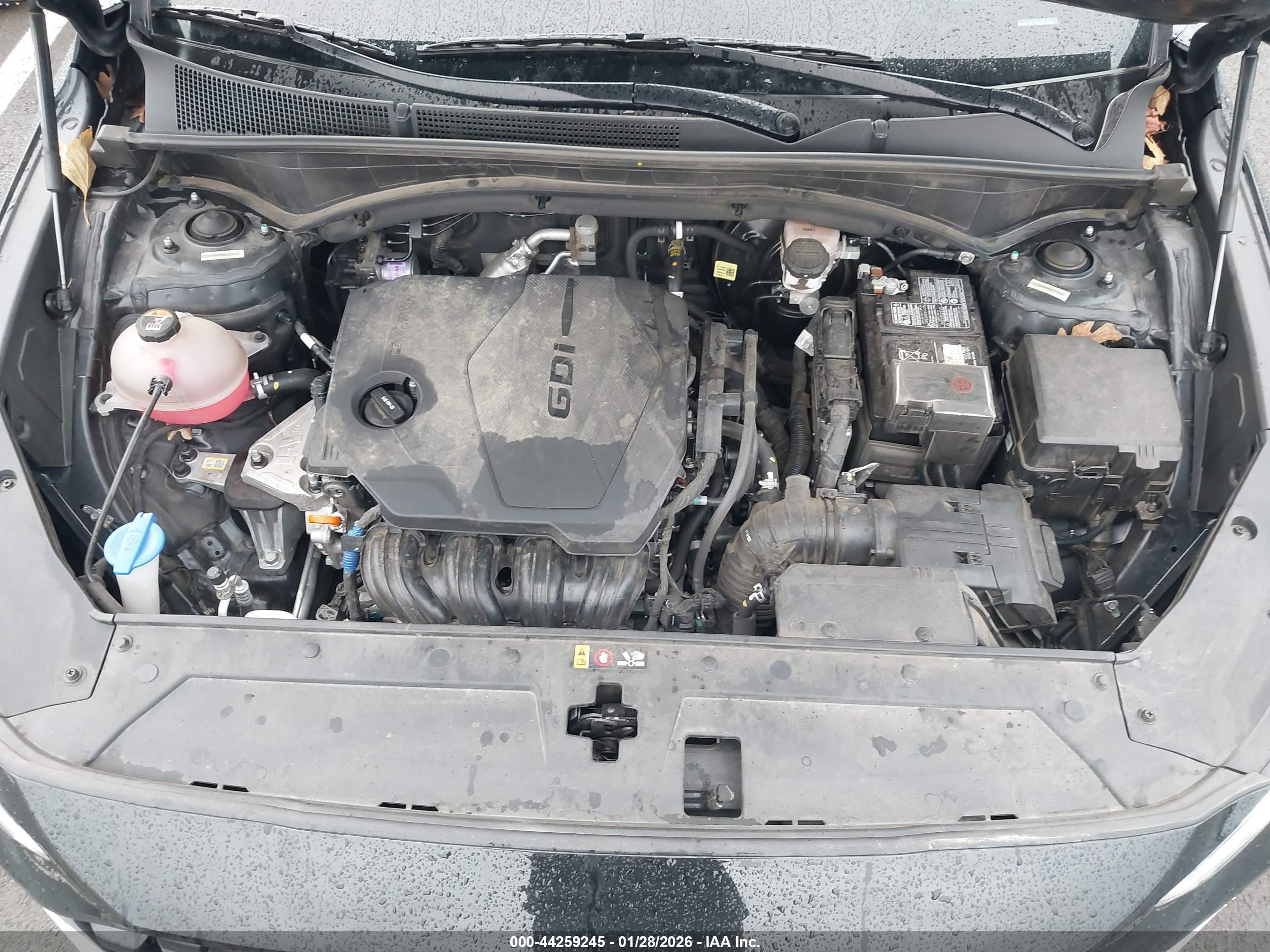 HYUNDAI SANTA image 10