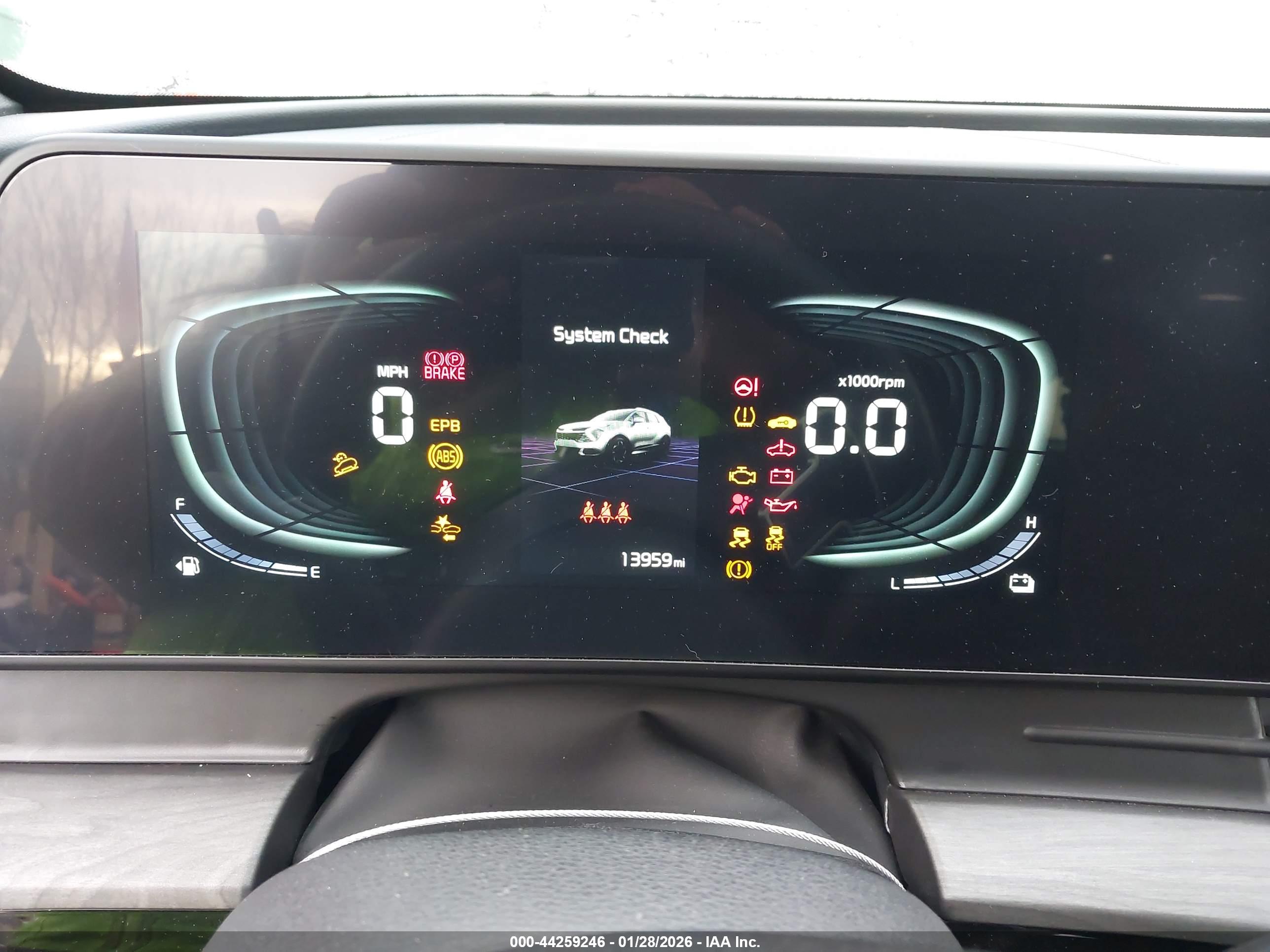KIA SPORTAGE image 7