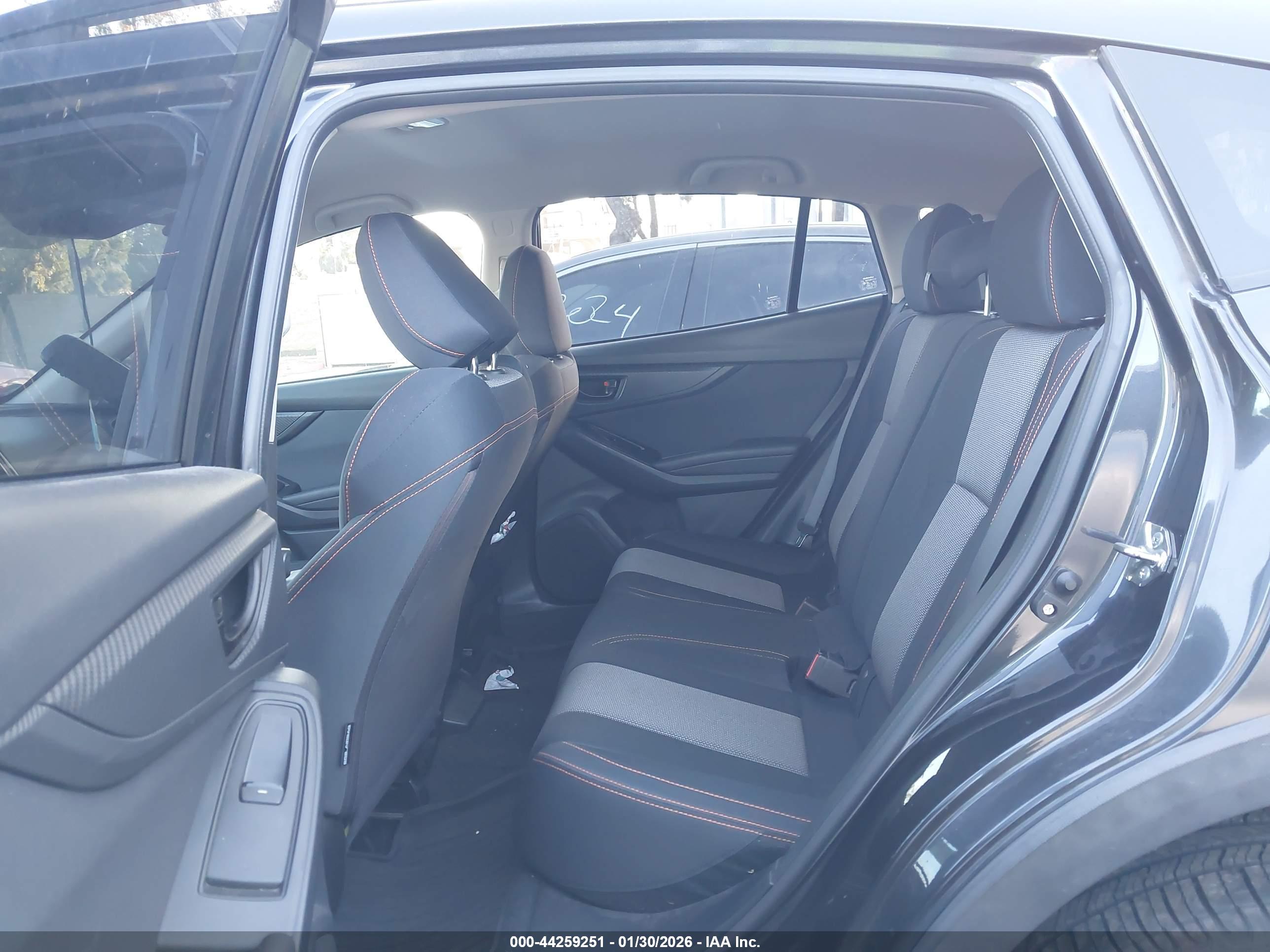 SUBARU CROSSTREK image 8
