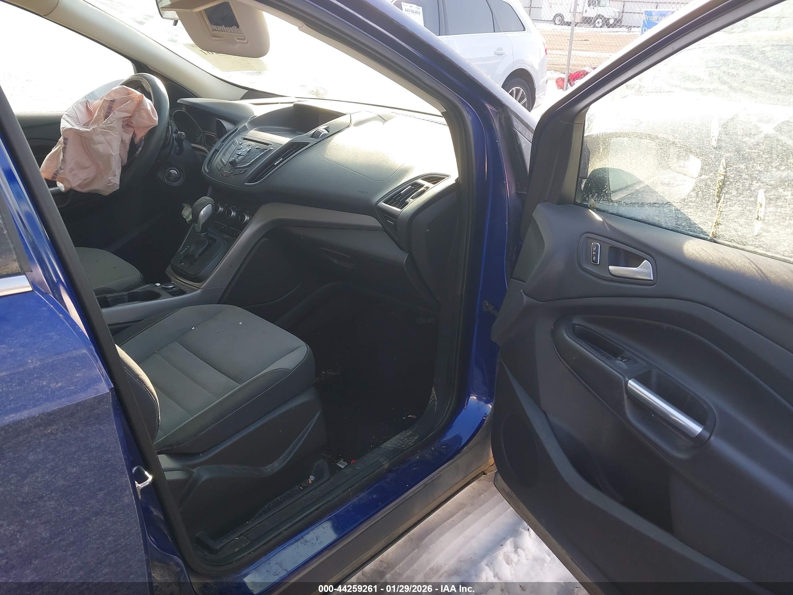 FORD ESCAPE image 5