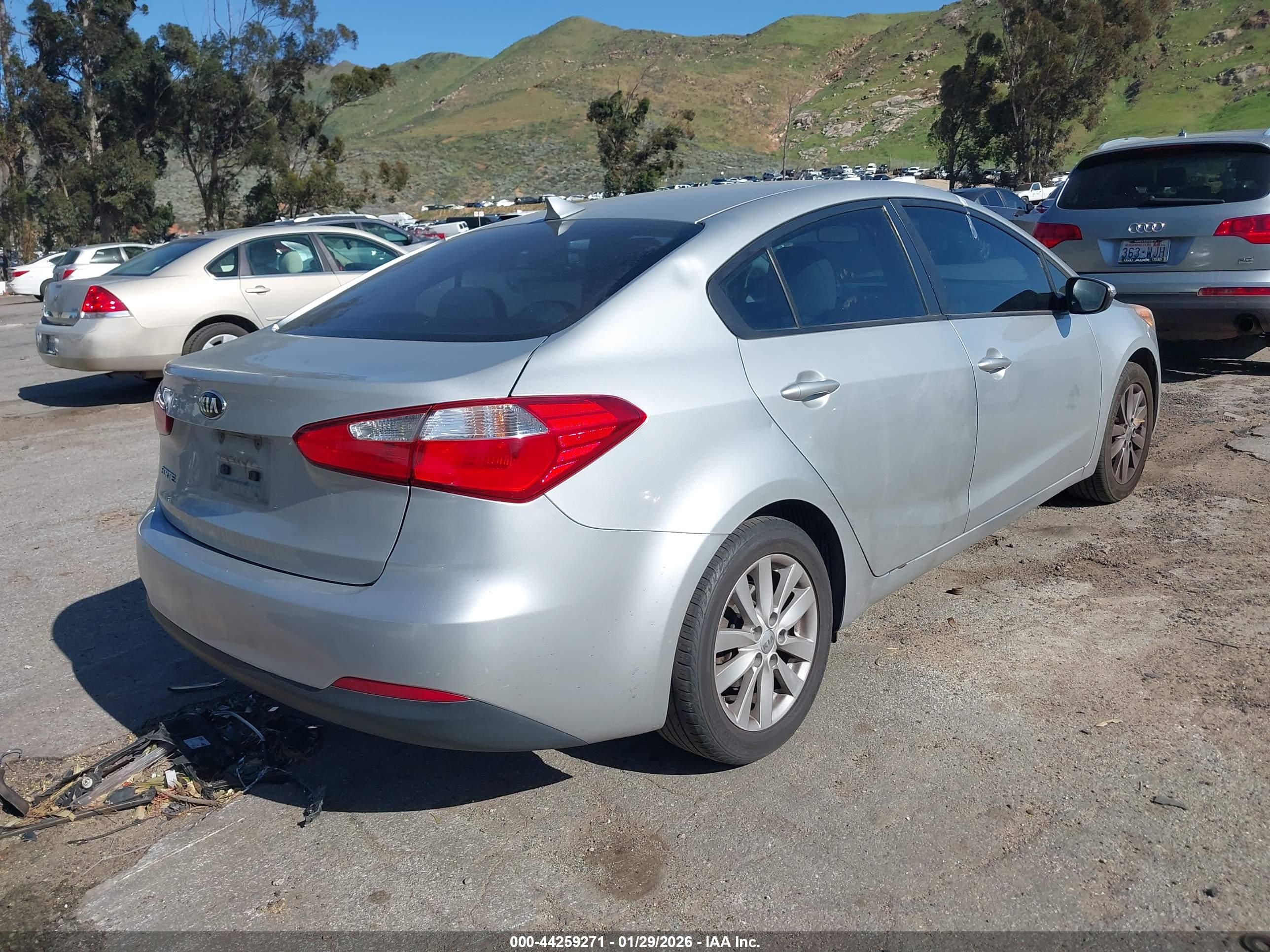 KIA FORTE image 4