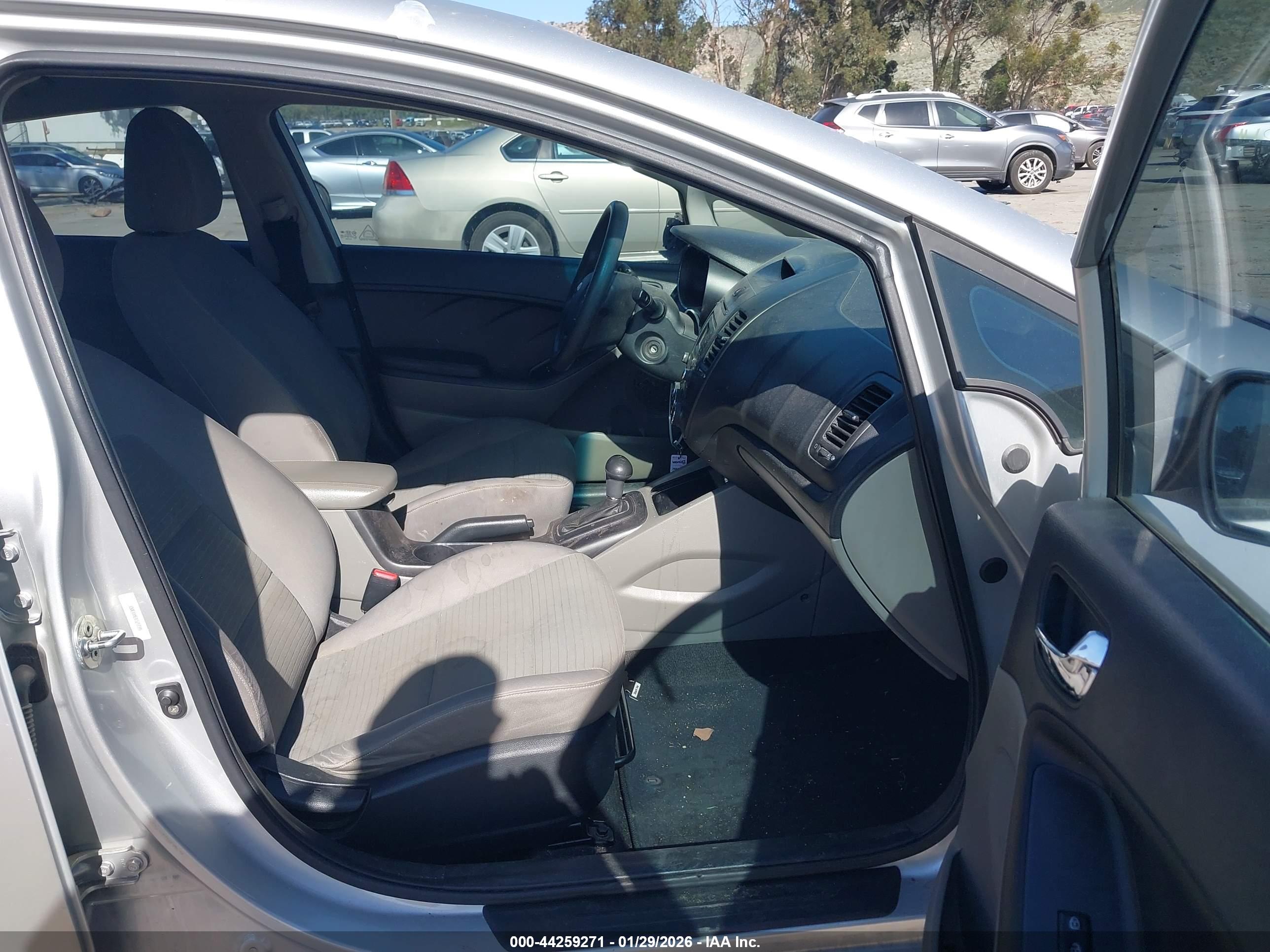 KIA FORTE image 5