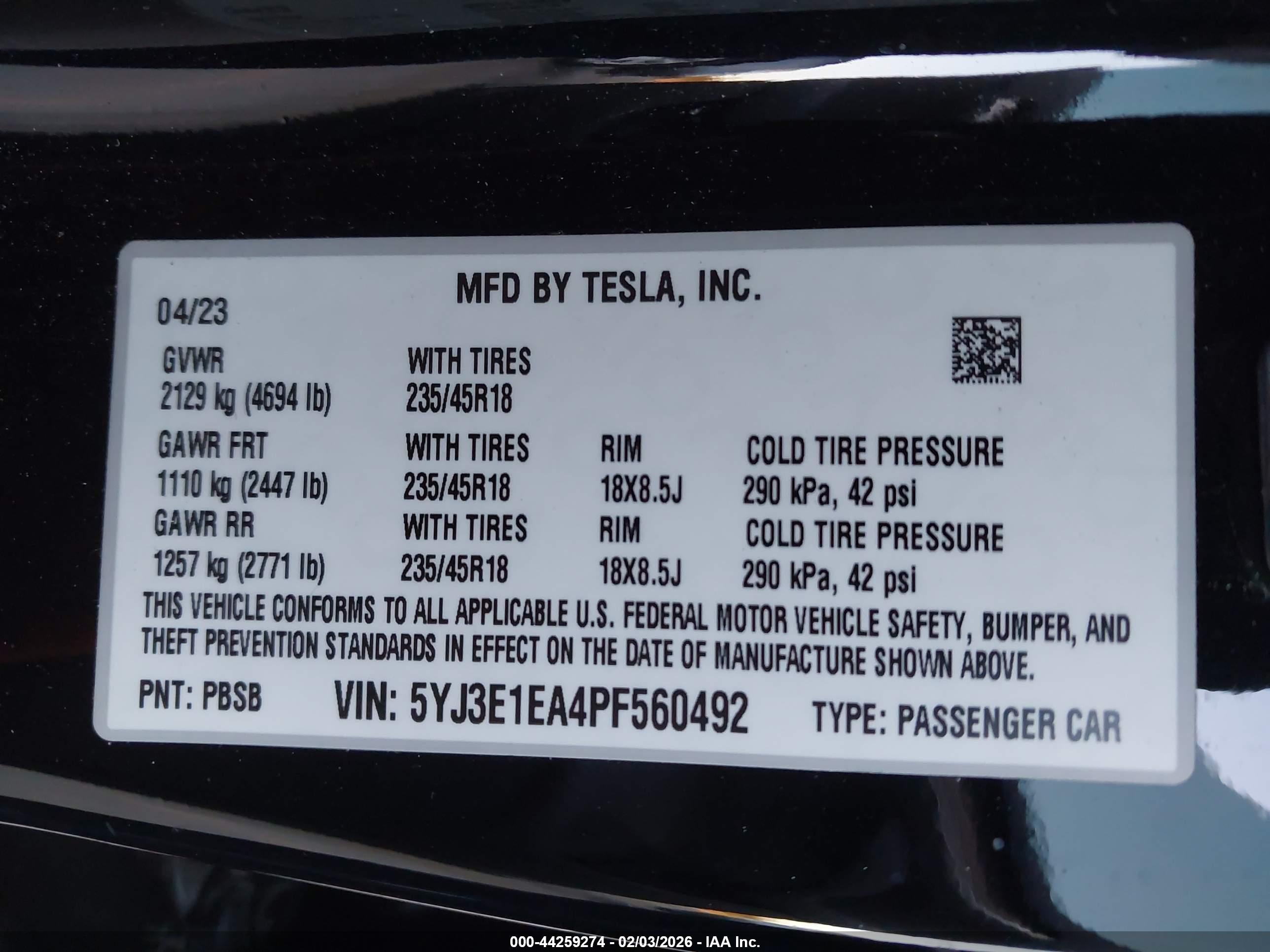 TESLA MODEL image 9