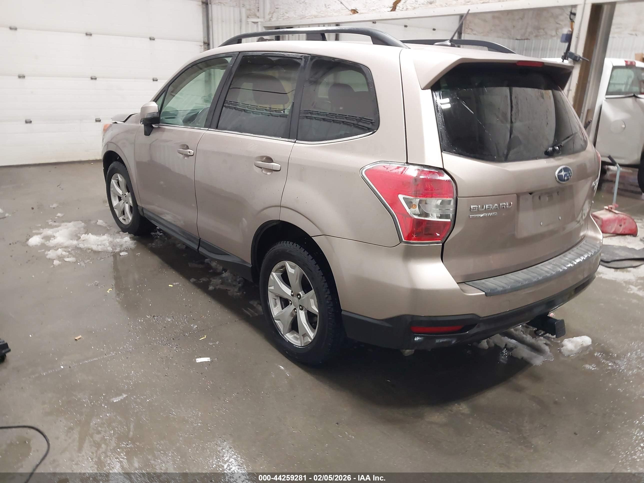 SUBARU FORESTER image 3
