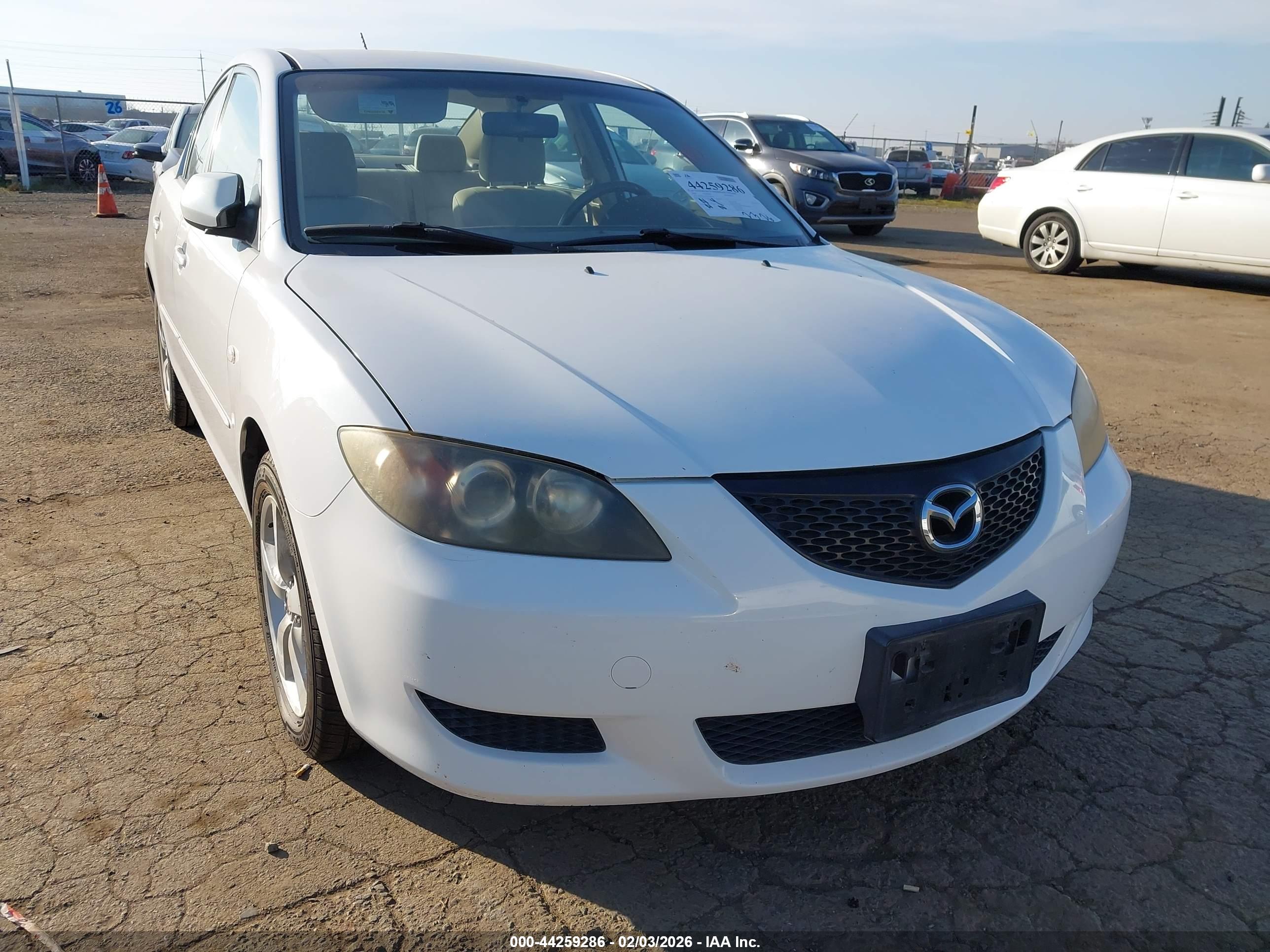 MAZDA MAZDA3 image 6