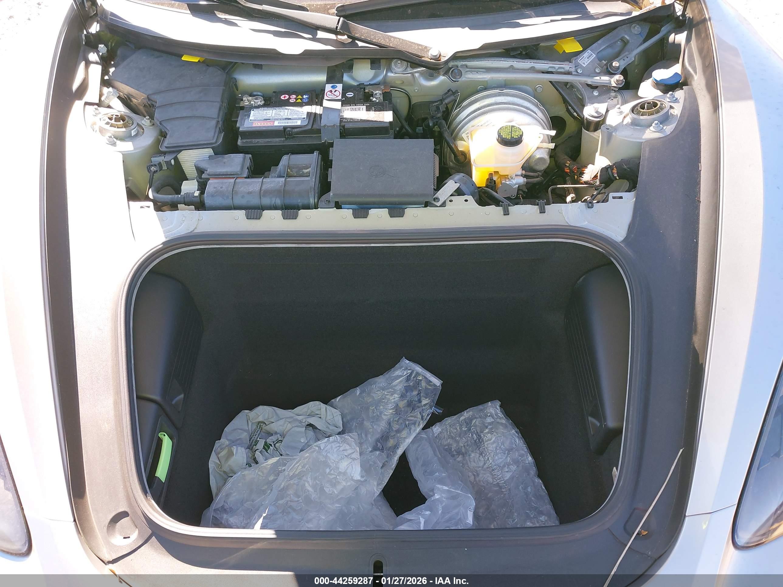 PORSCHE 718 image 10