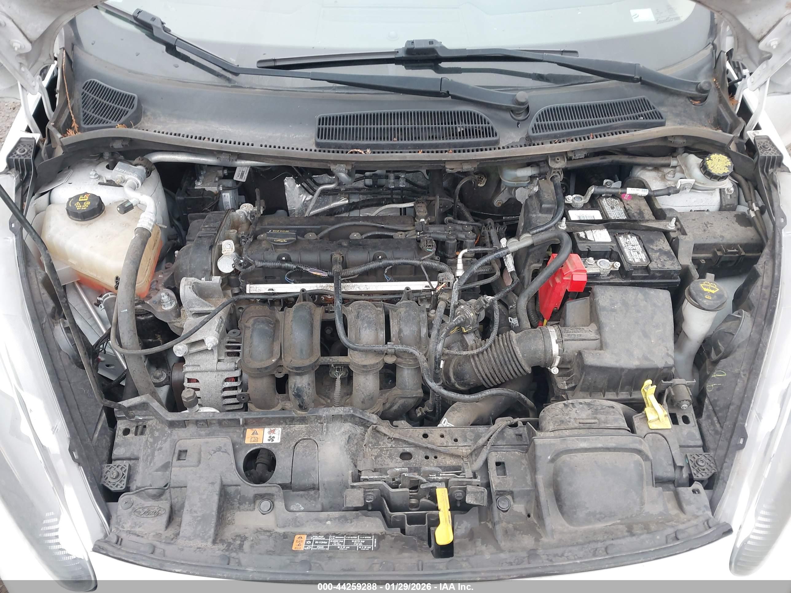 FORD FIESTA image 10