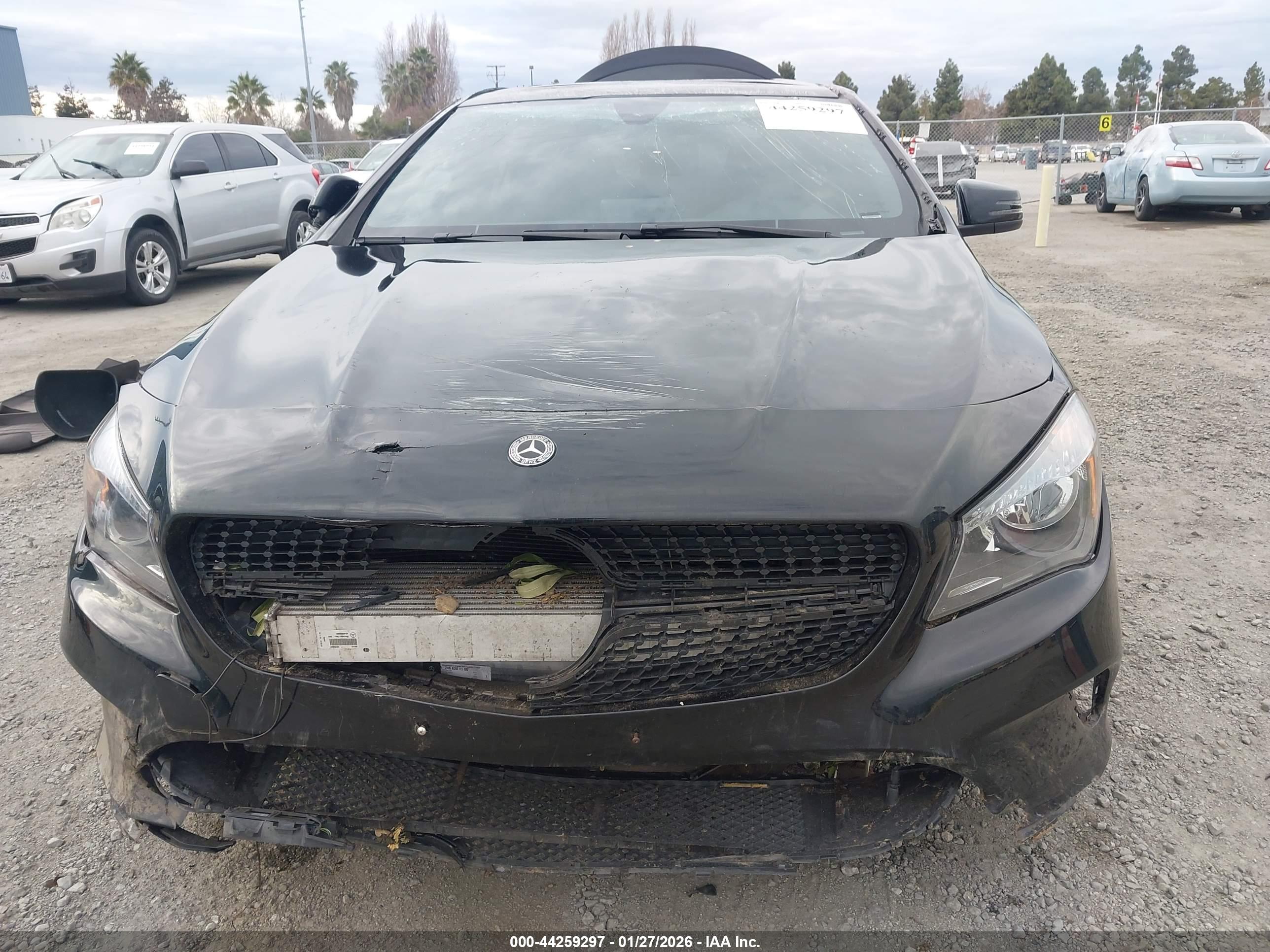 MERCEDES-BENZ CLA image 6