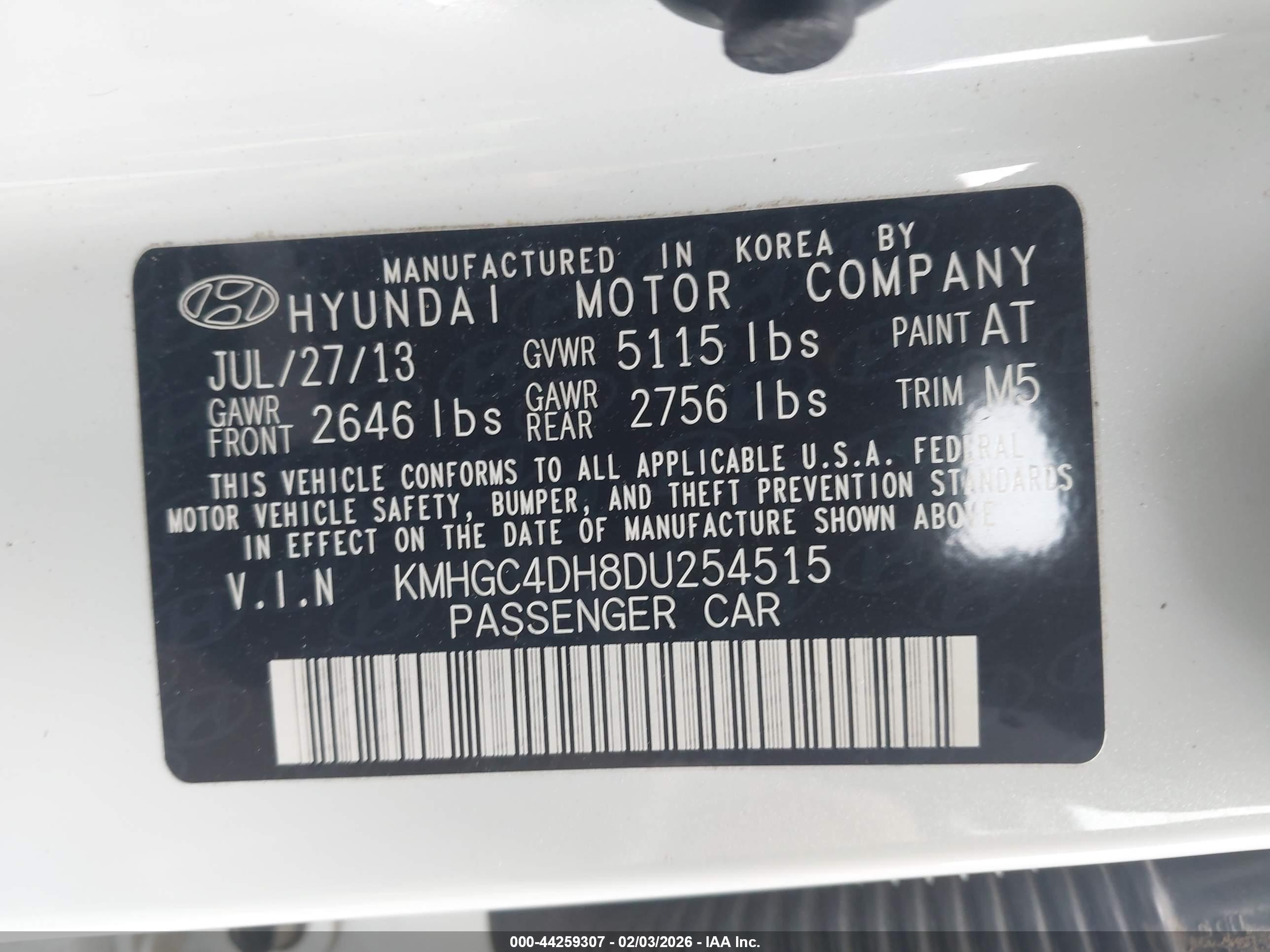 HYUNDAI GENESIS image 9