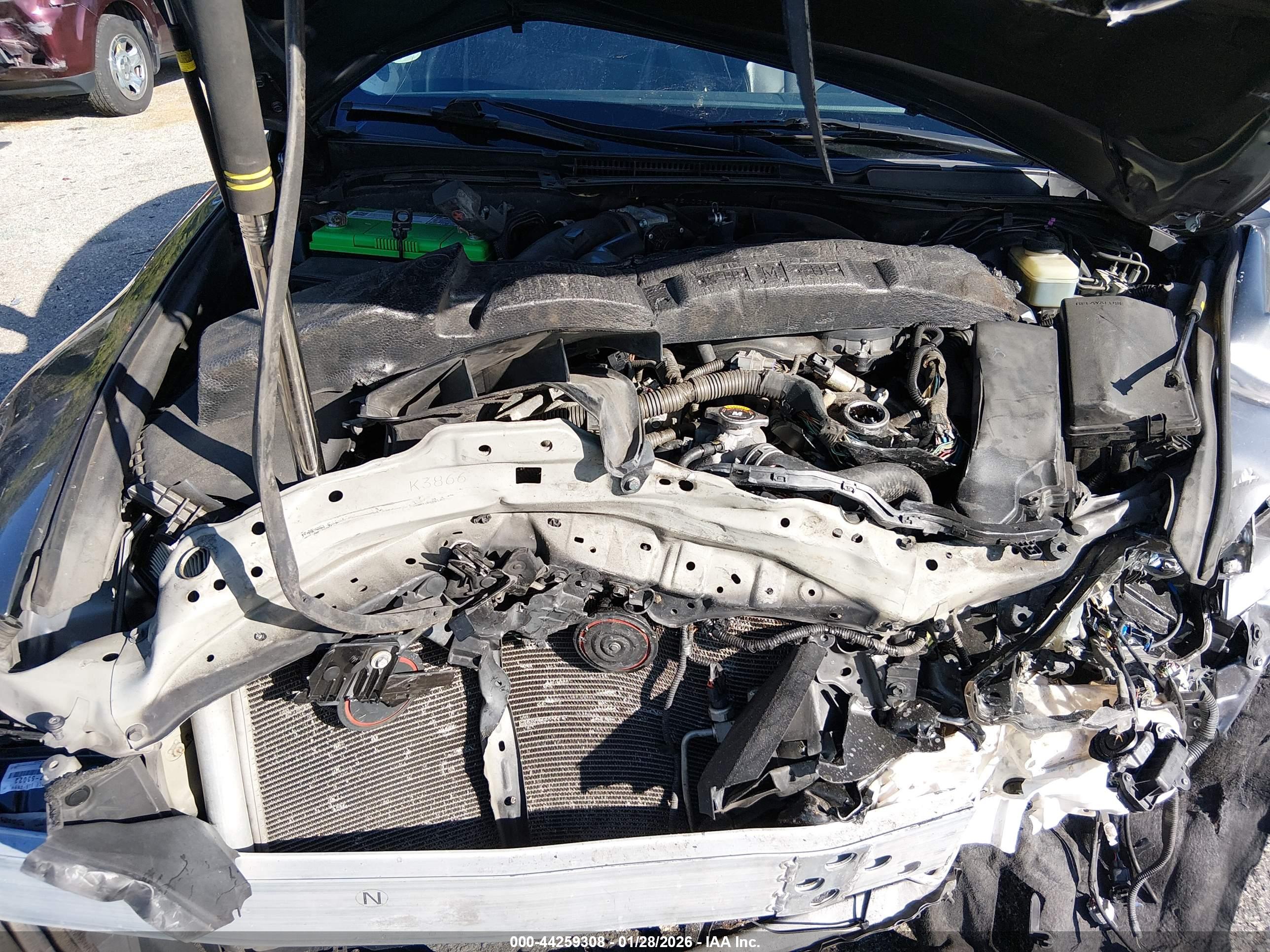 LEXUS IS image 10