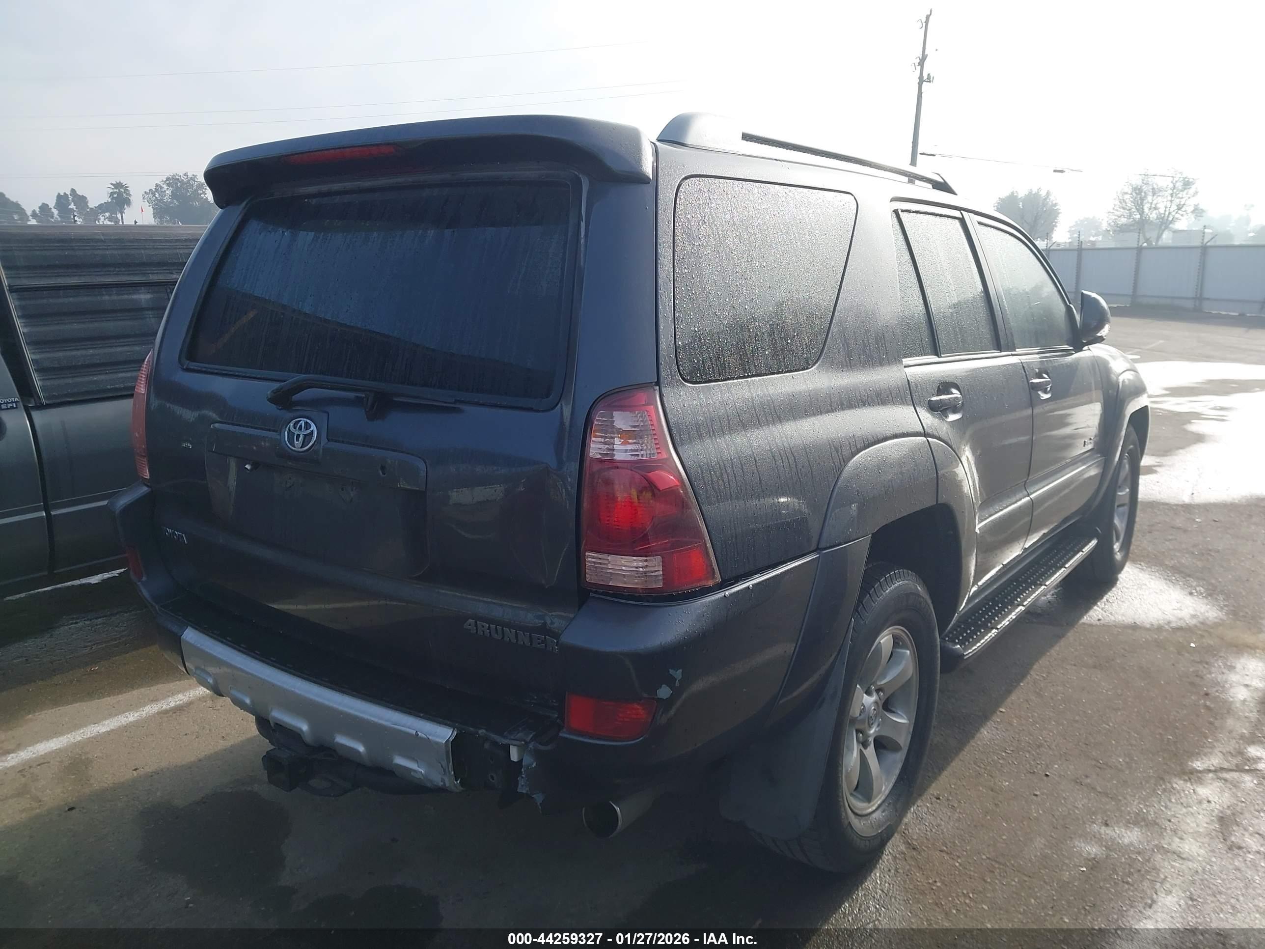 TOYOTA 4RUNNER image 4