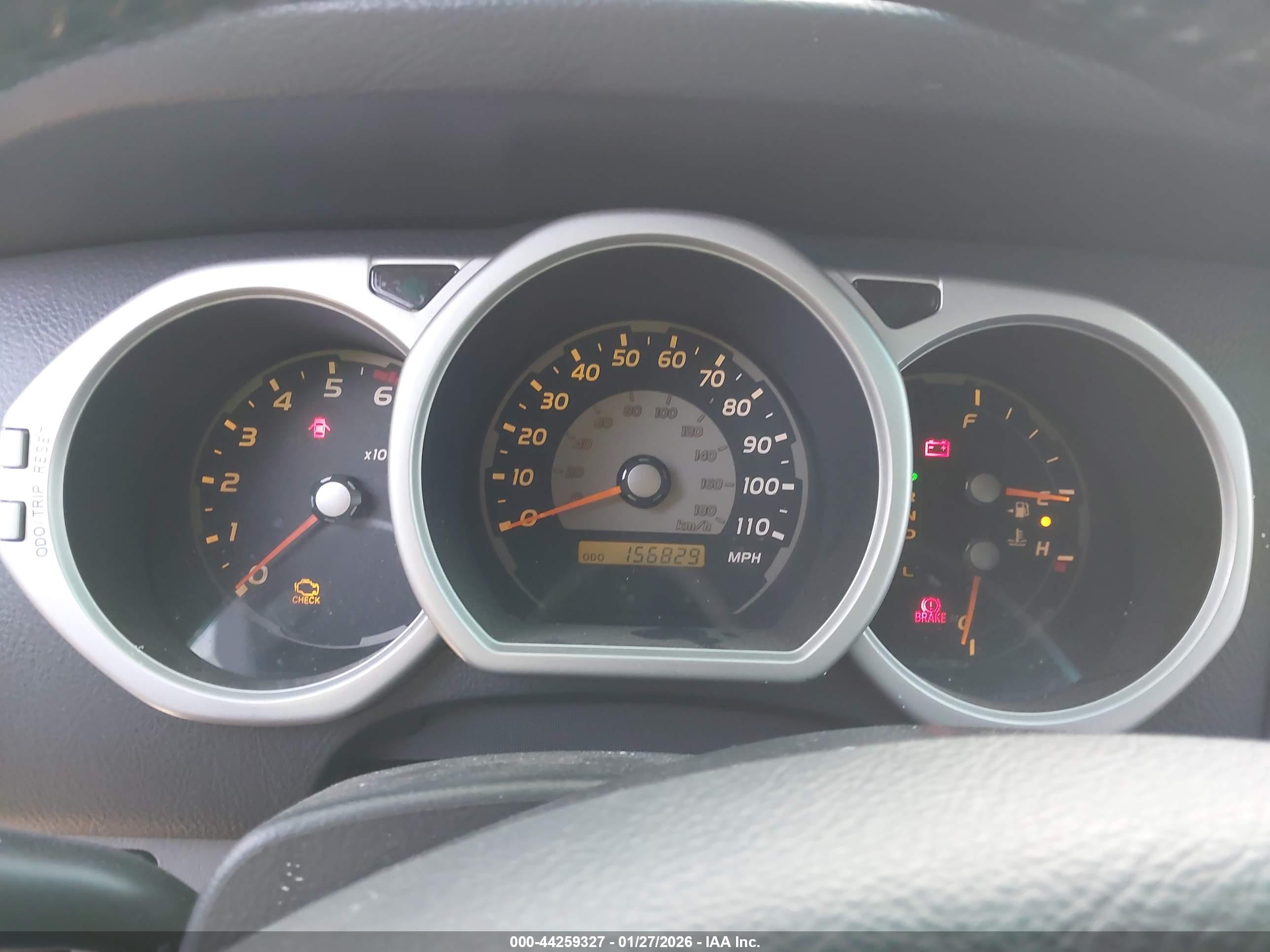 TOYOTA 4RUNNER image 7