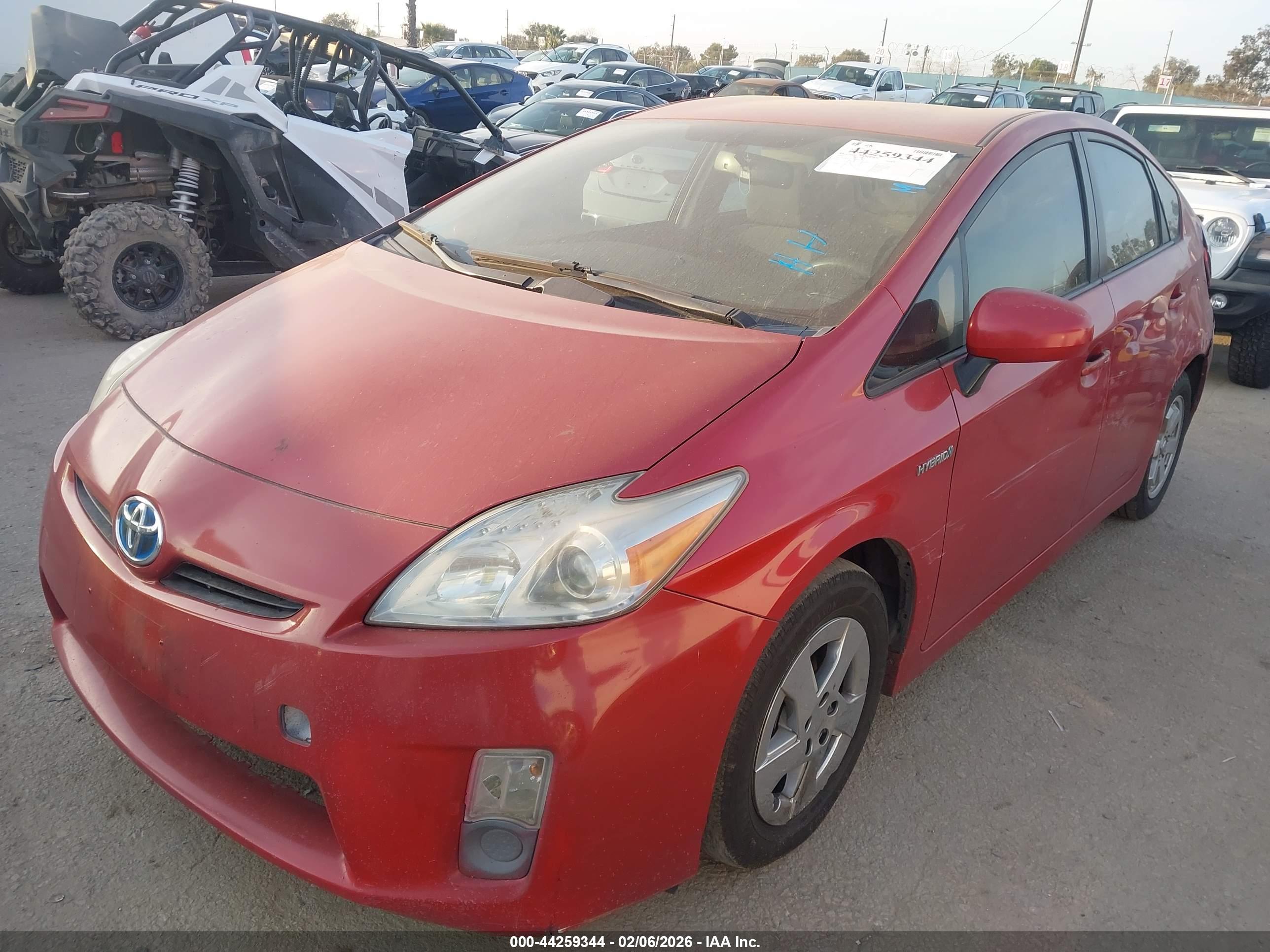 TOYOTA PRIUS image 2