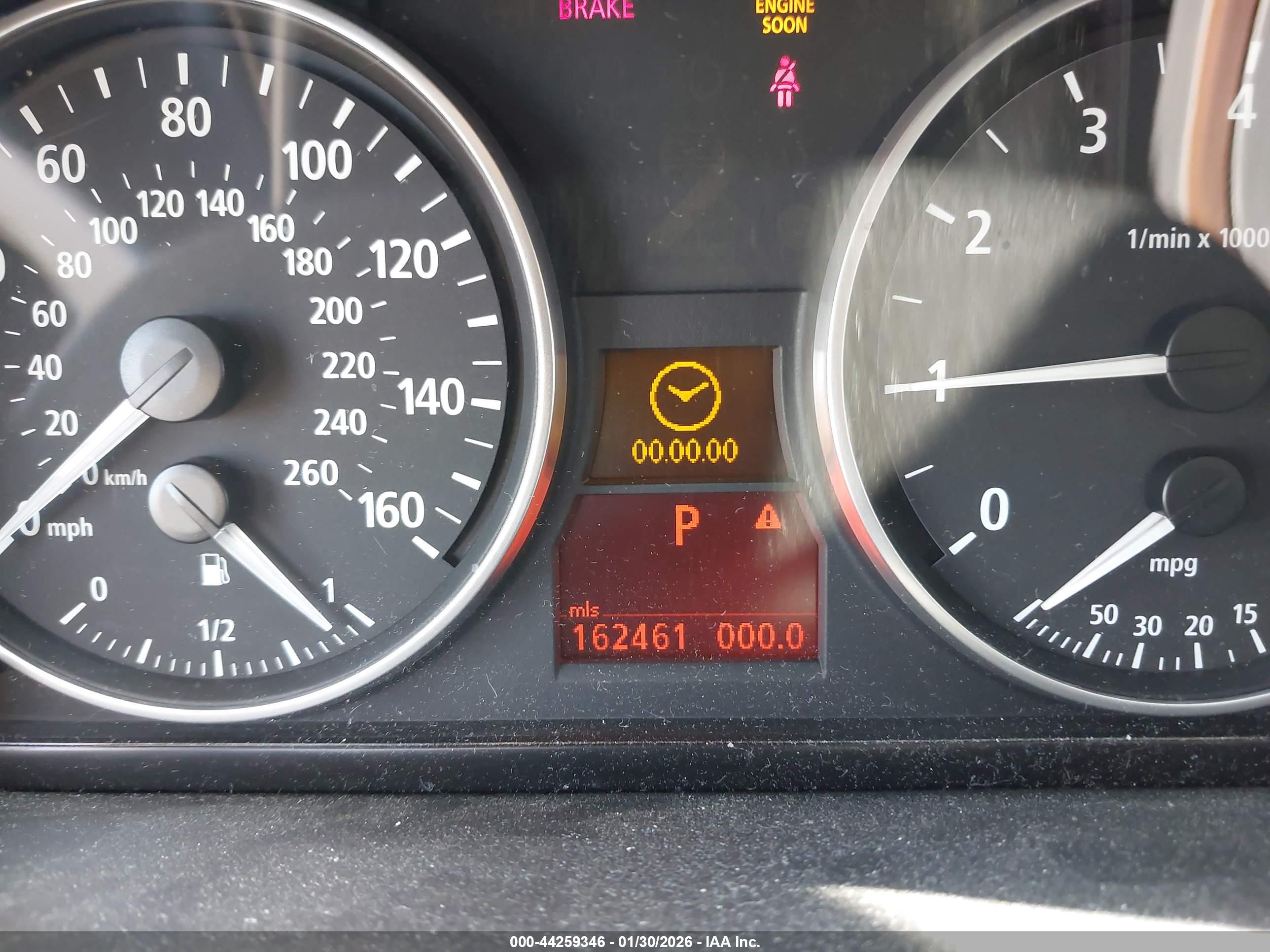 BMW 325I image 7