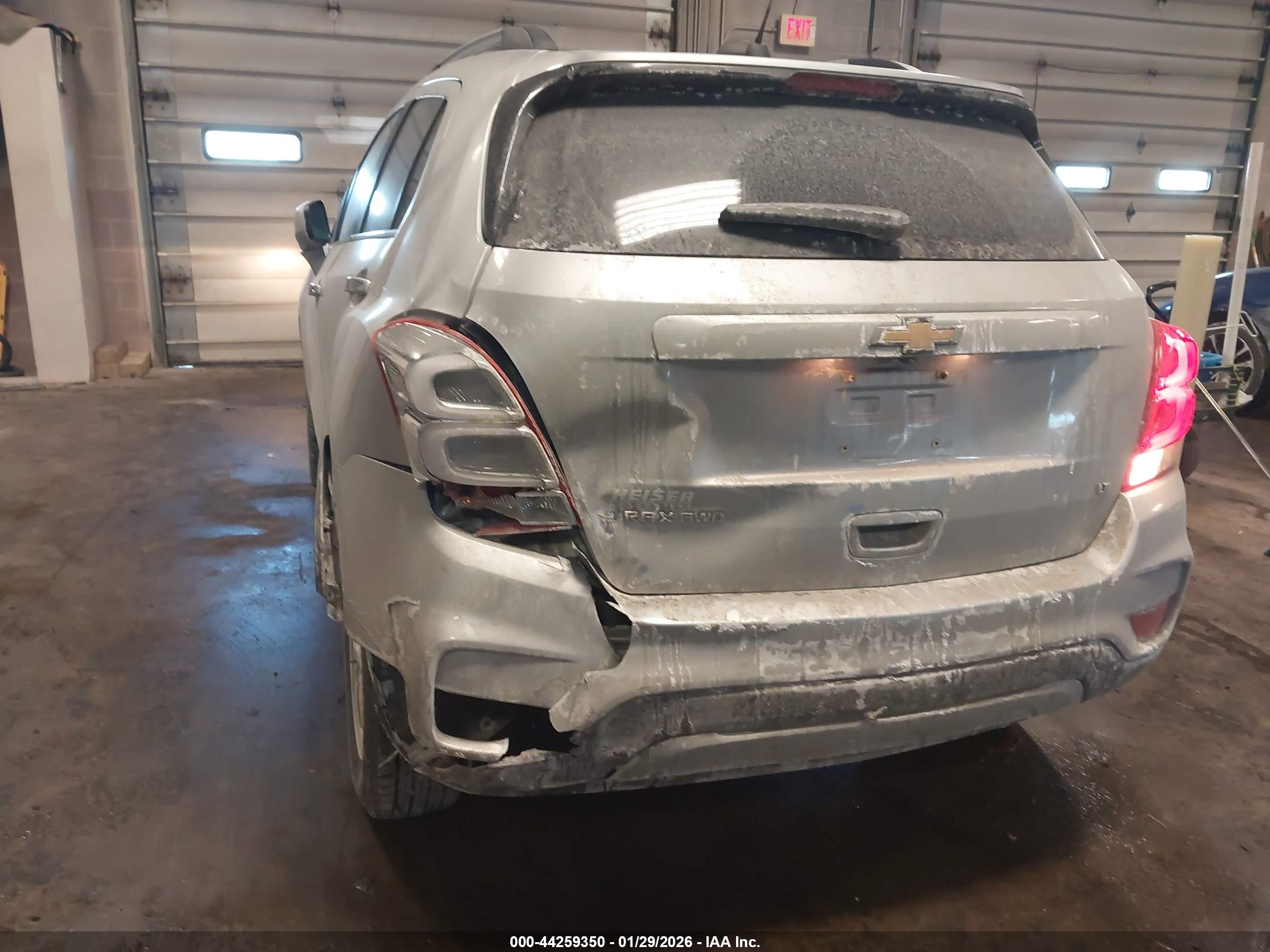 CHEVROLET TRAX image 6