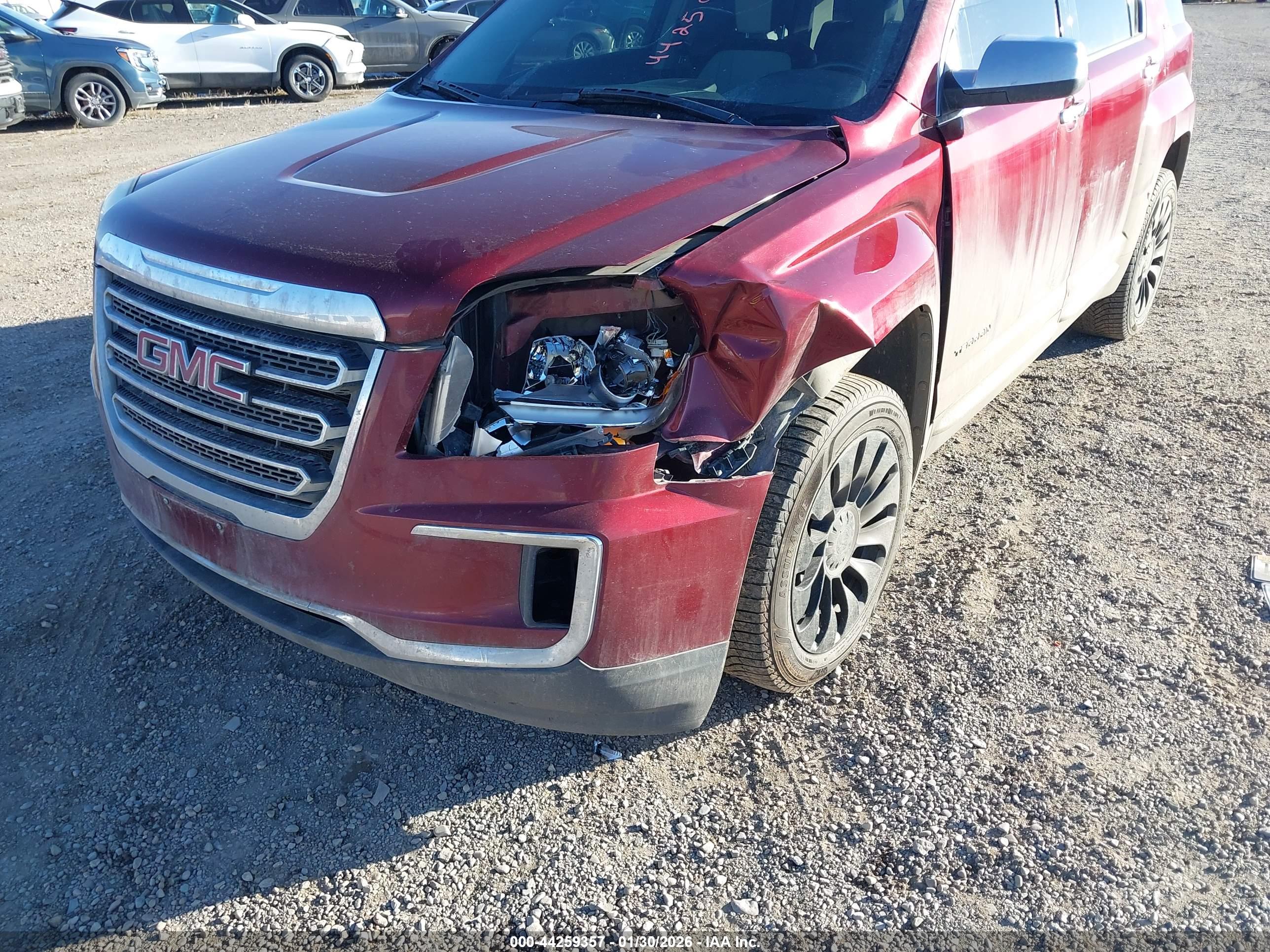 GMC TERRAIN image 6