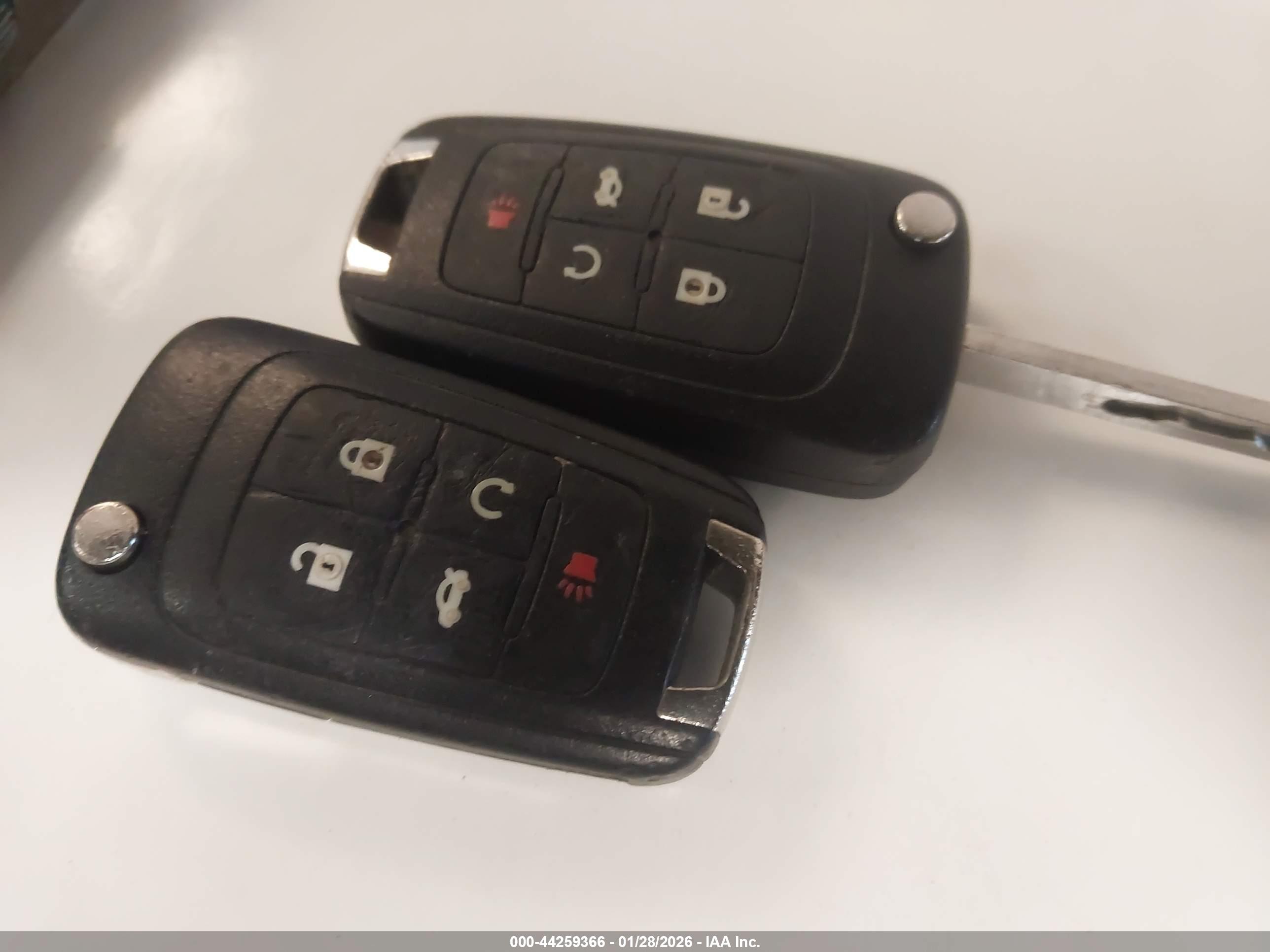 CHEVROLET EQUINOX image 11