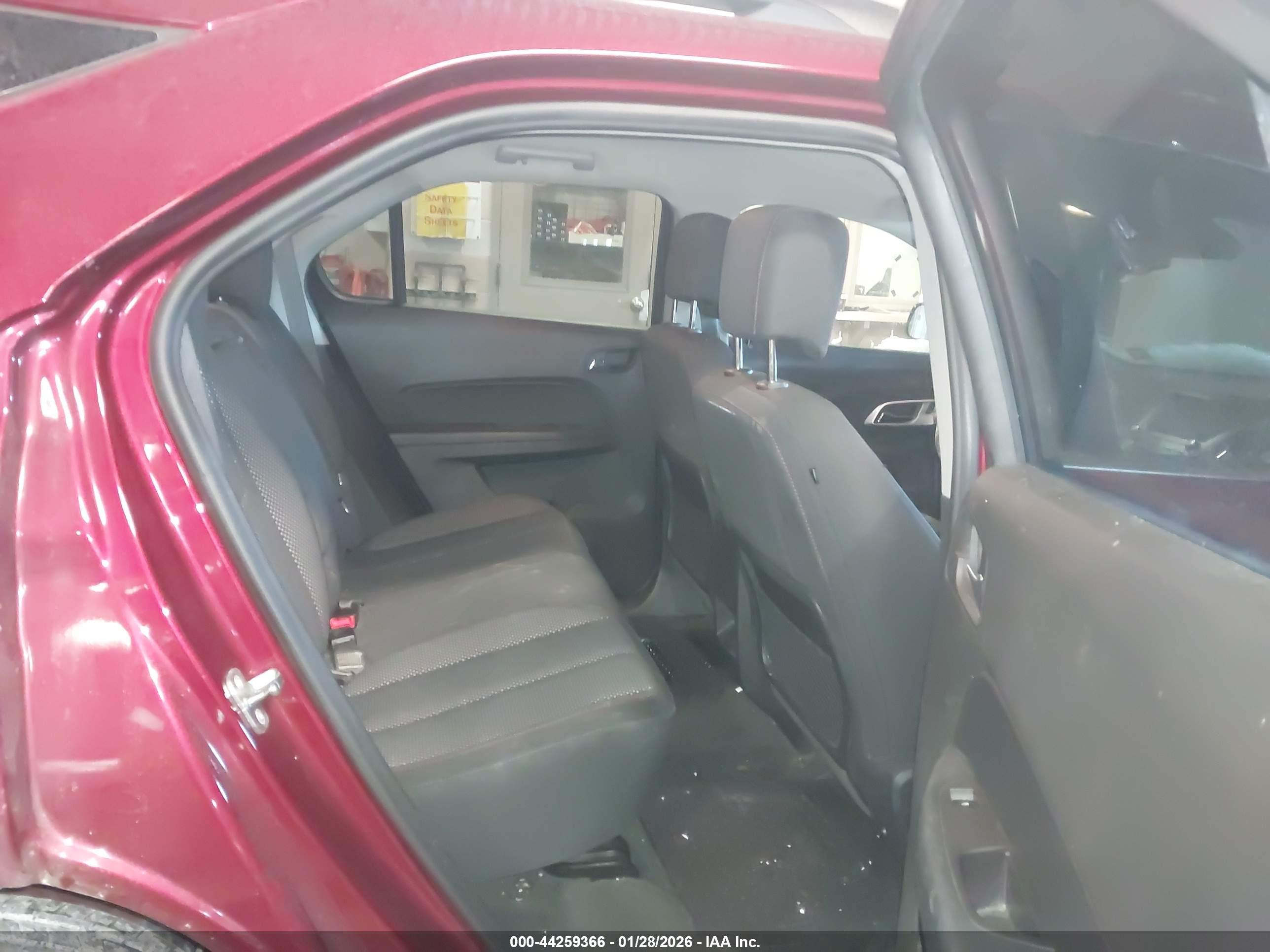 CHEVROLET EQUINOX image 8
