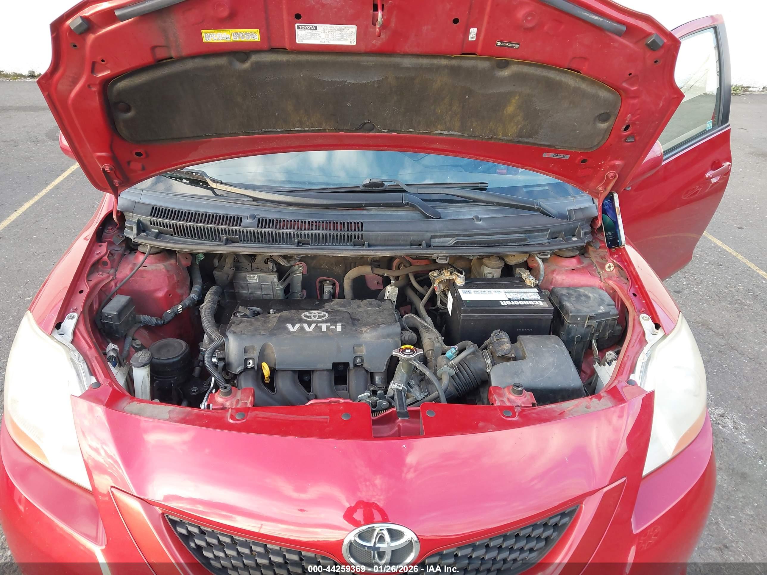 TOYOTA YARIS image 10