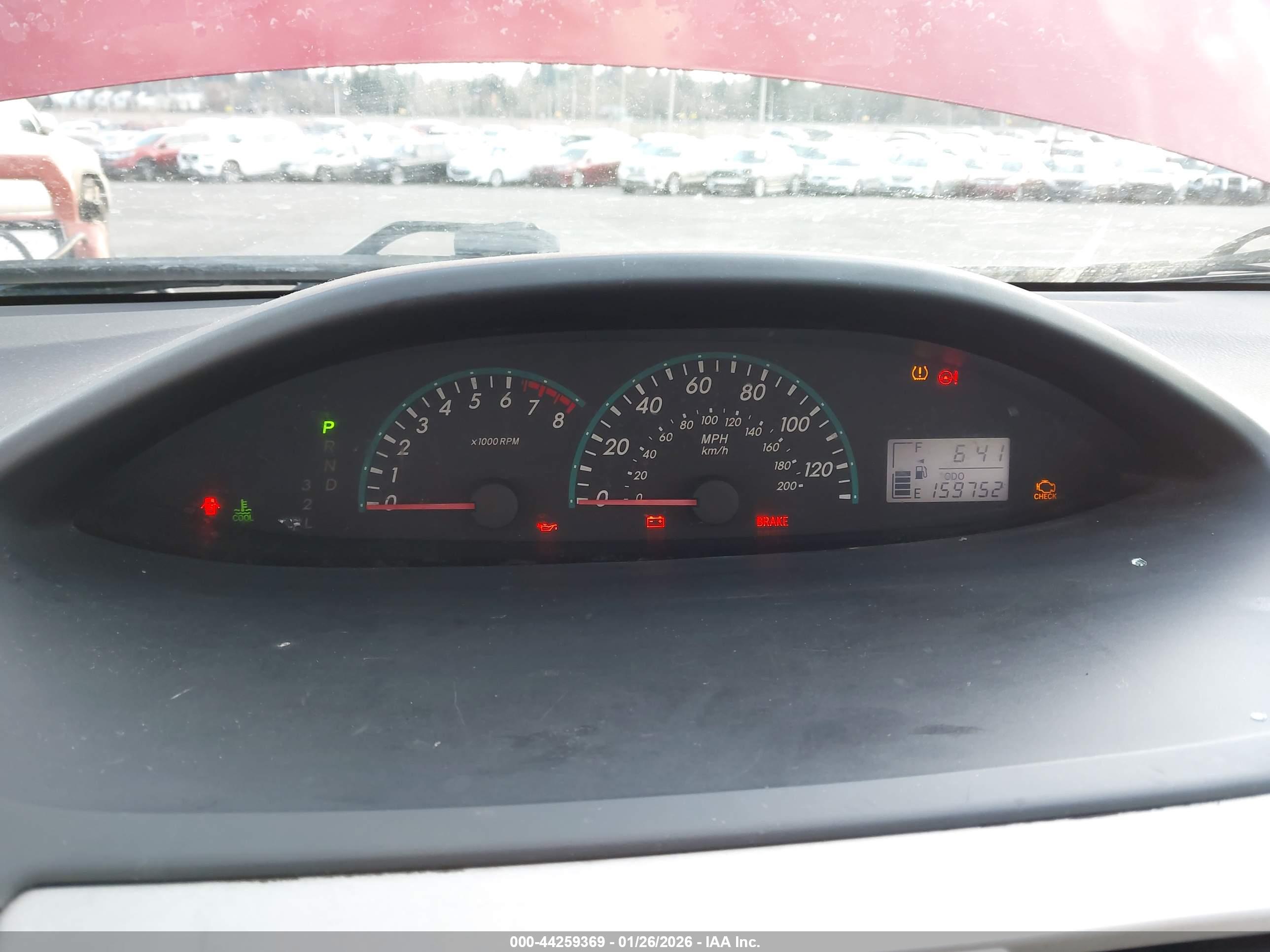 TOYOTA YARIS image 7