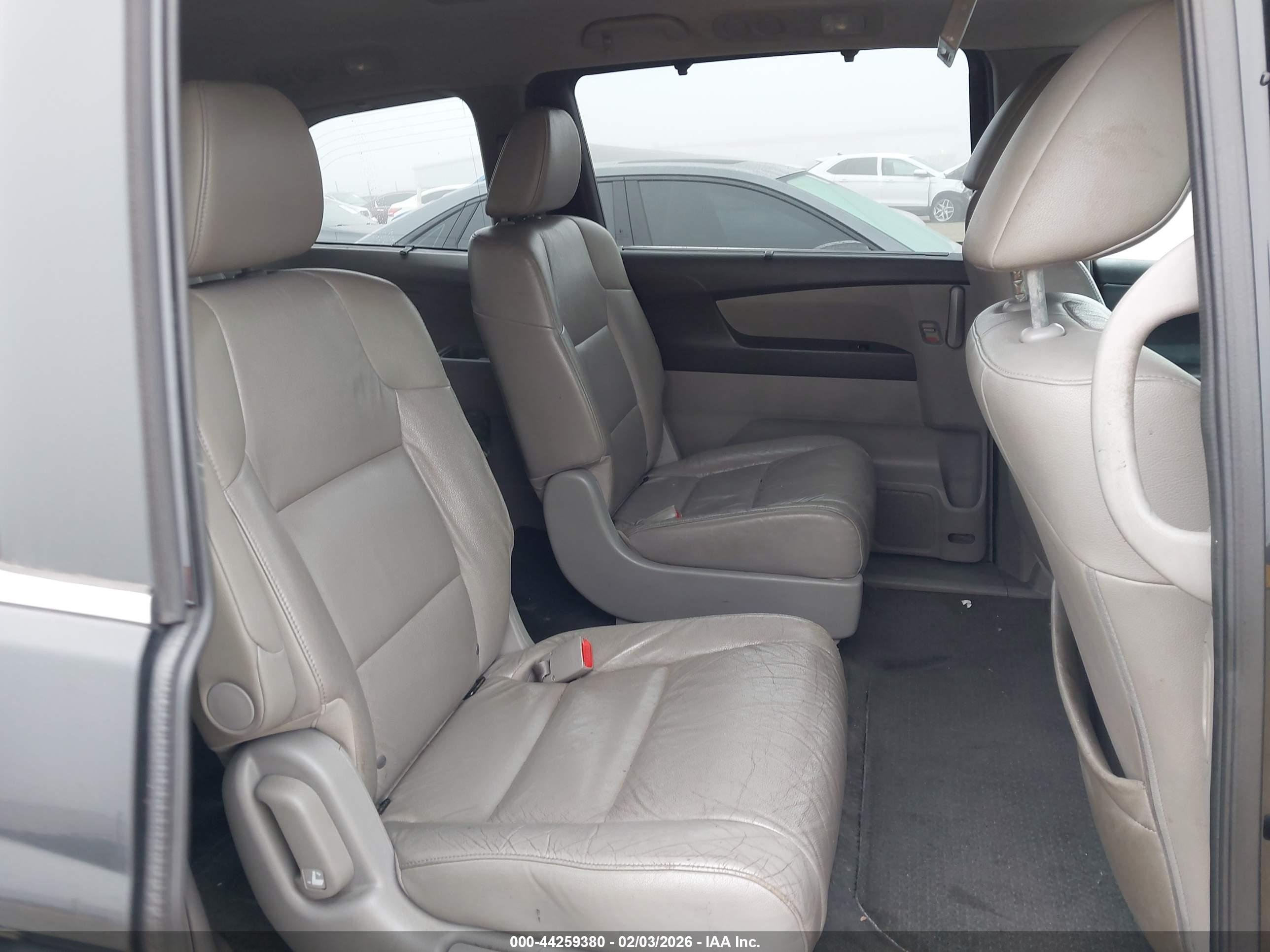 HONDA ODYSSEY image 8