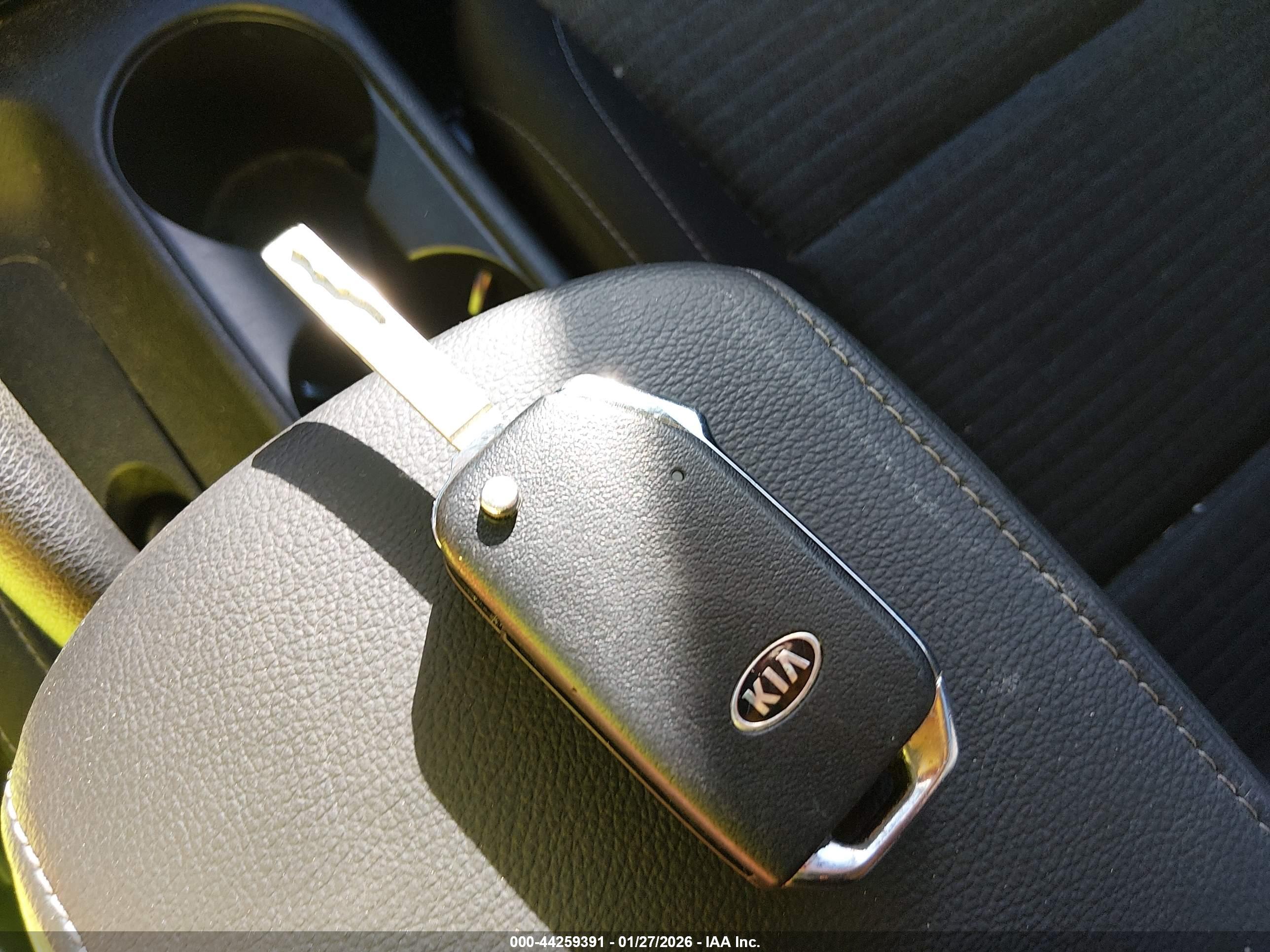 KIA SOUL image 11