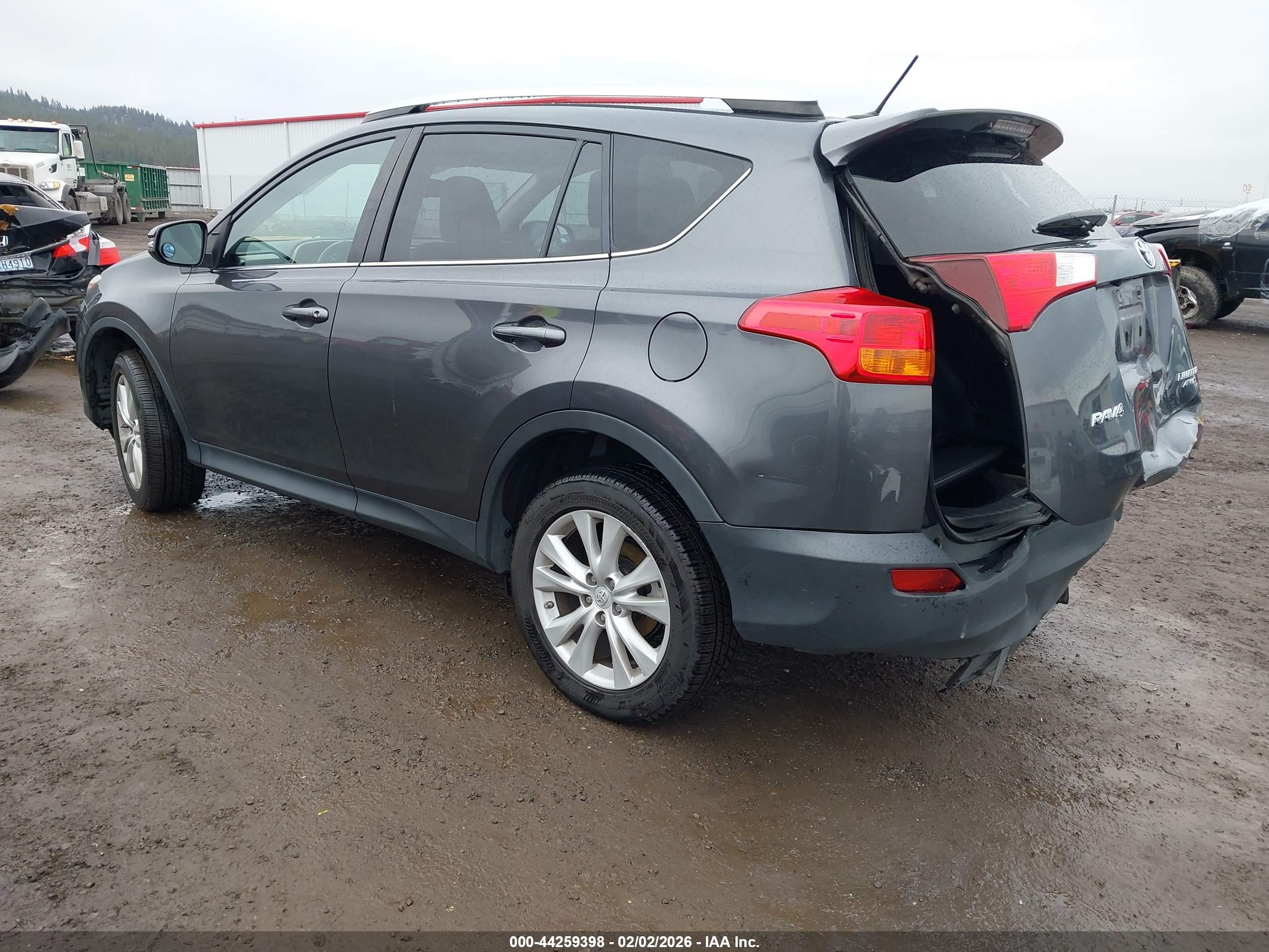 TOYOTA RAV4 image 3
