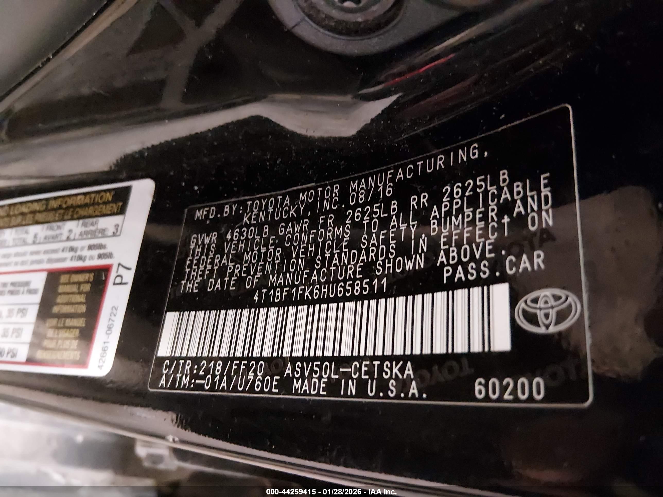 TOYOTA CAMRY image 9