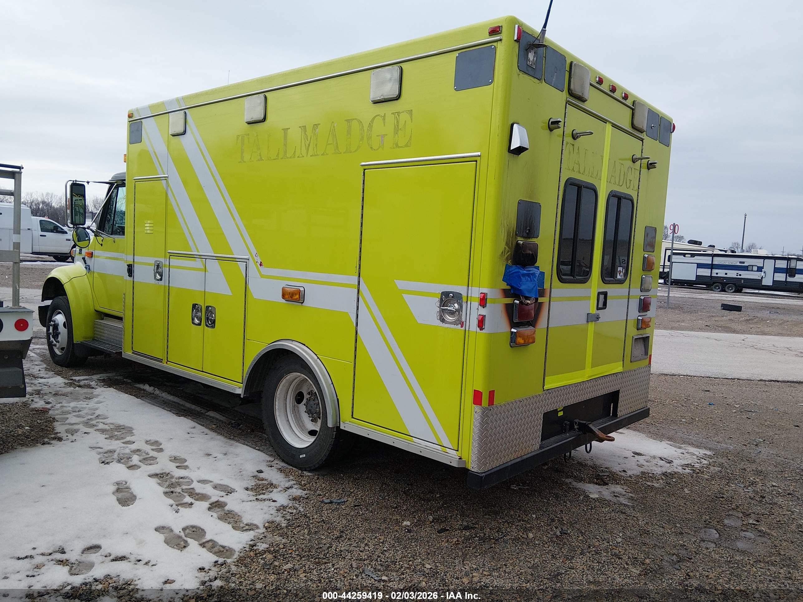INTERNATIONAL 4000 image 3