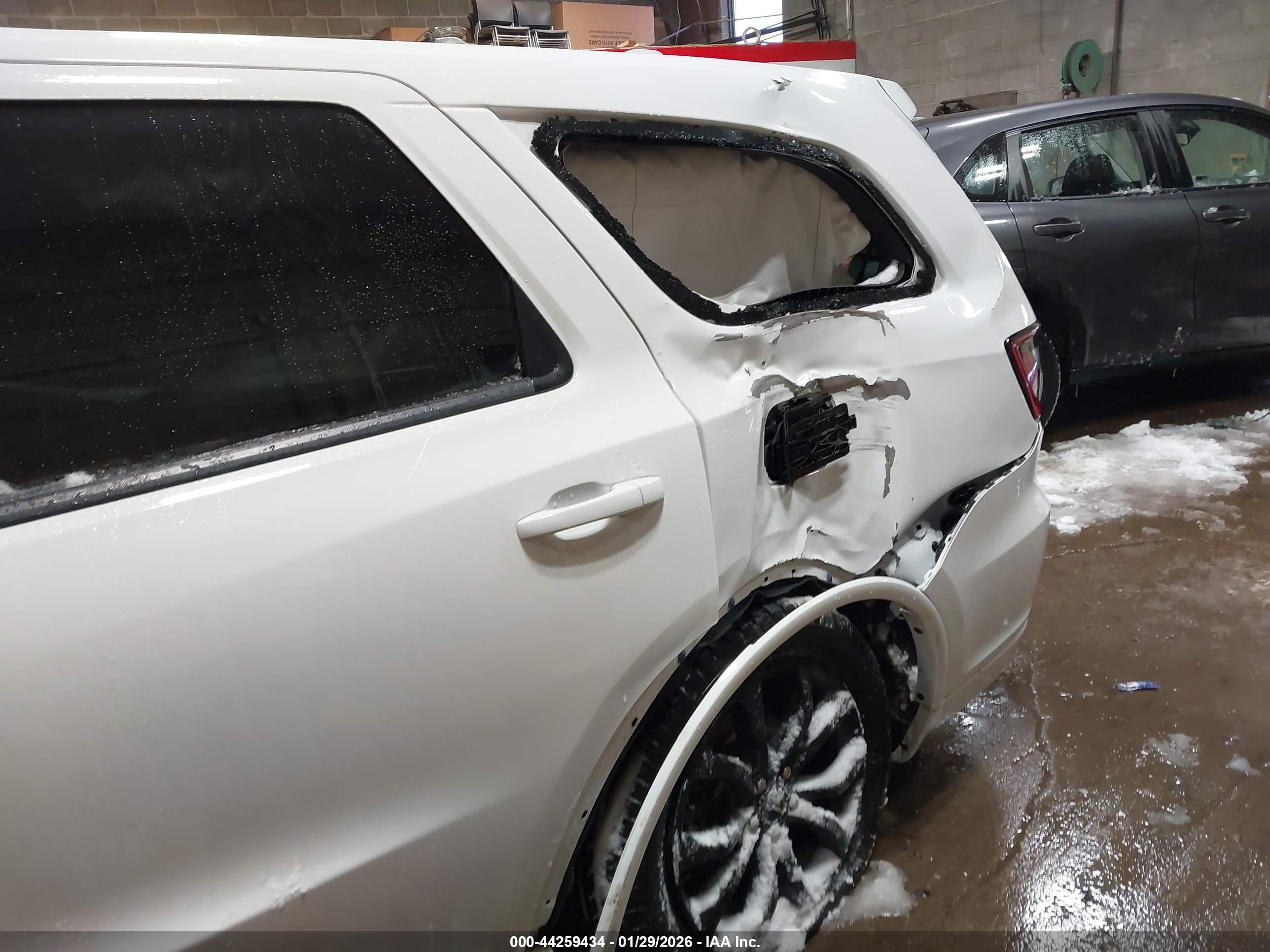 DODGE DURANGO image 6