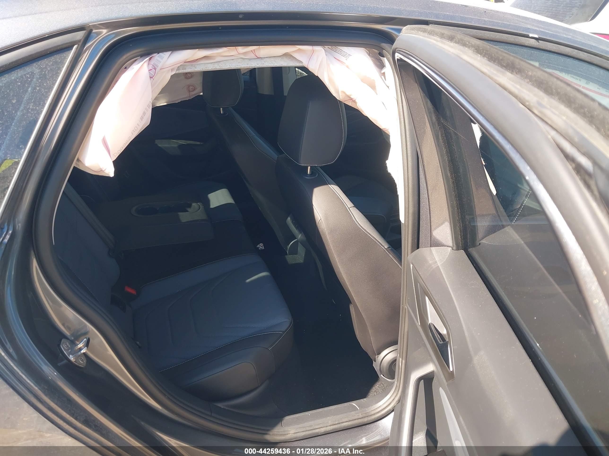 VOLKSWAGEN JETTA image 8