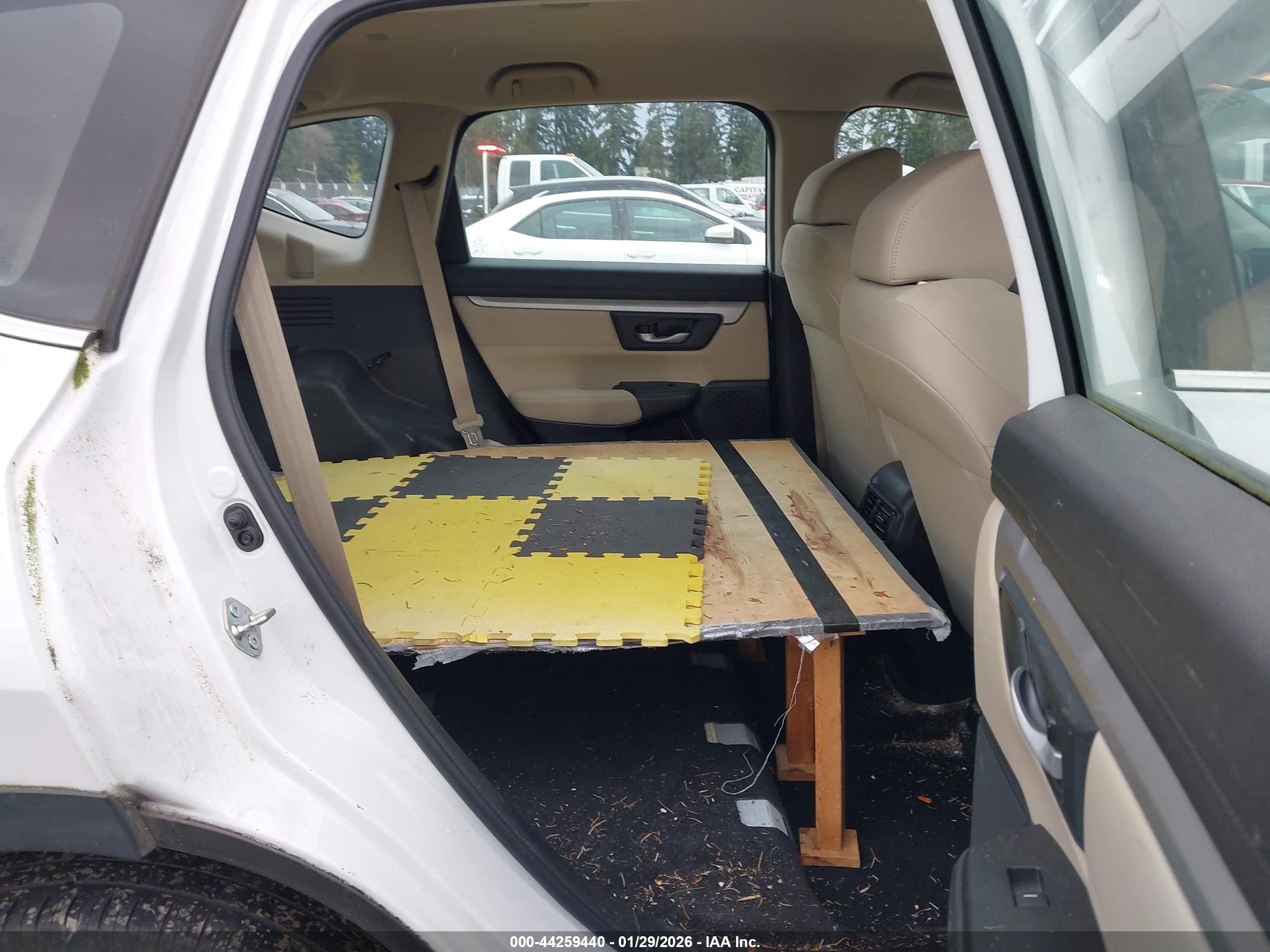 HONDA CR-V image 8