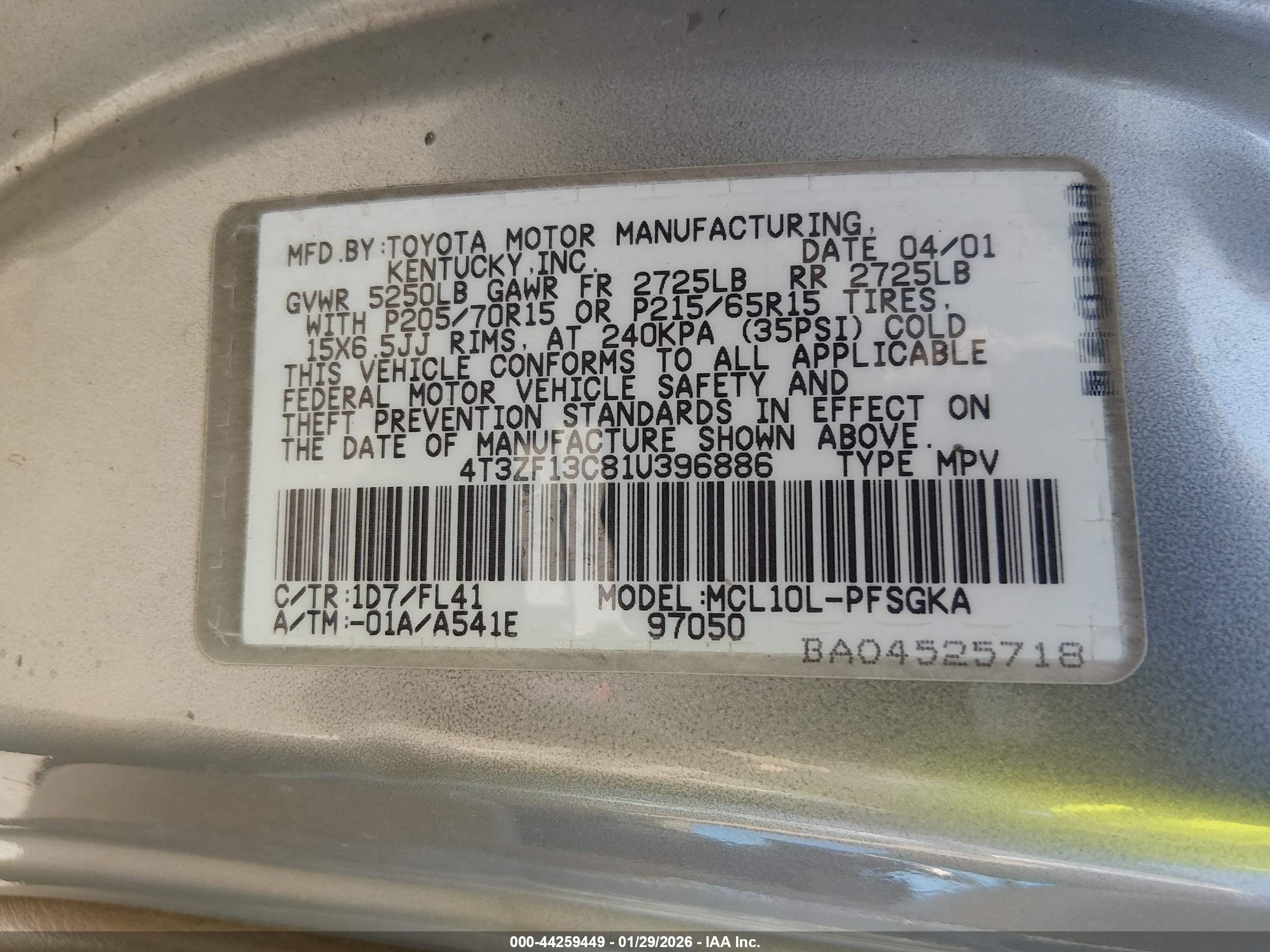 TOYOTA SIENNA image 9
