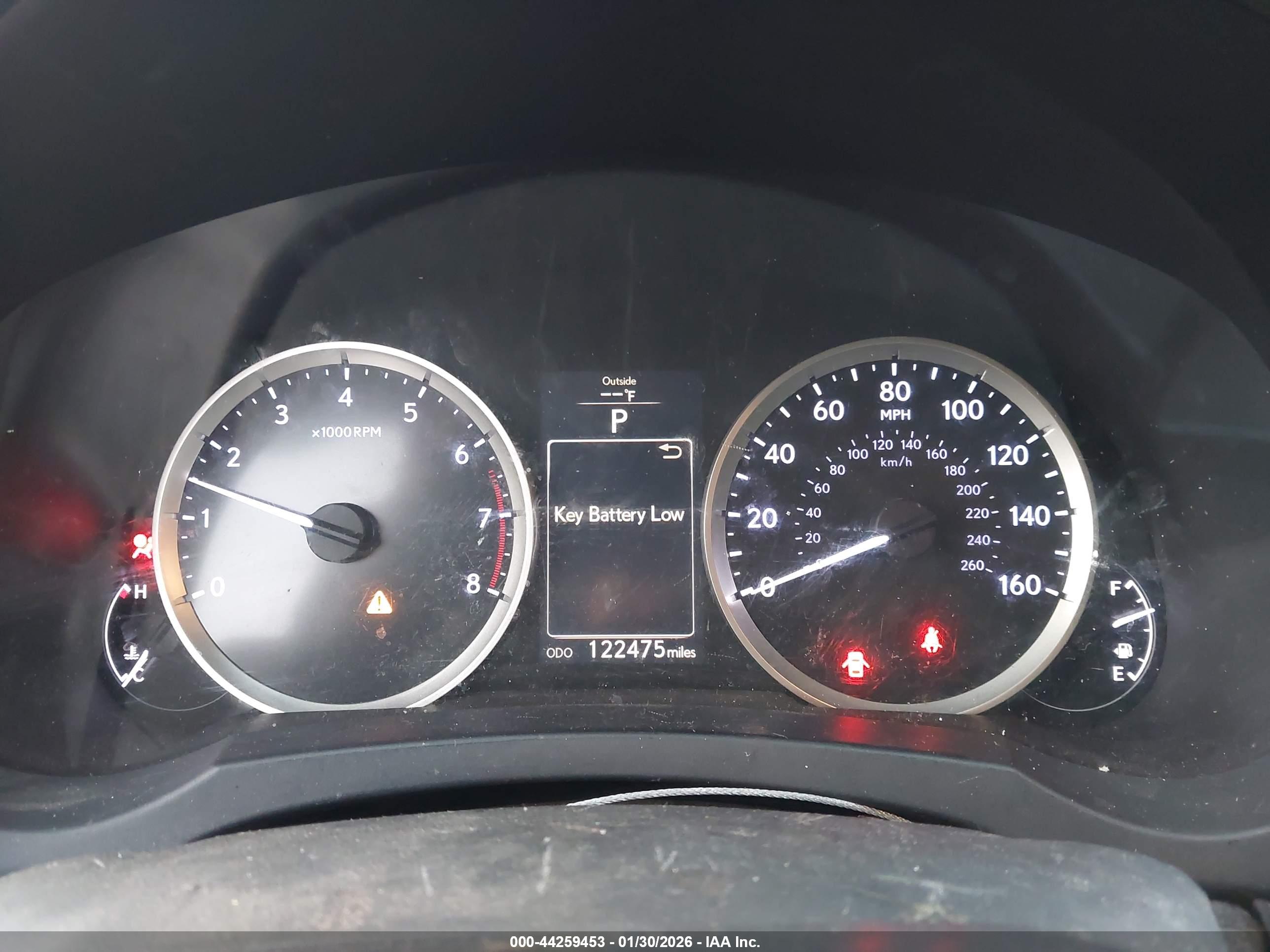 LEXUS IS image 7
