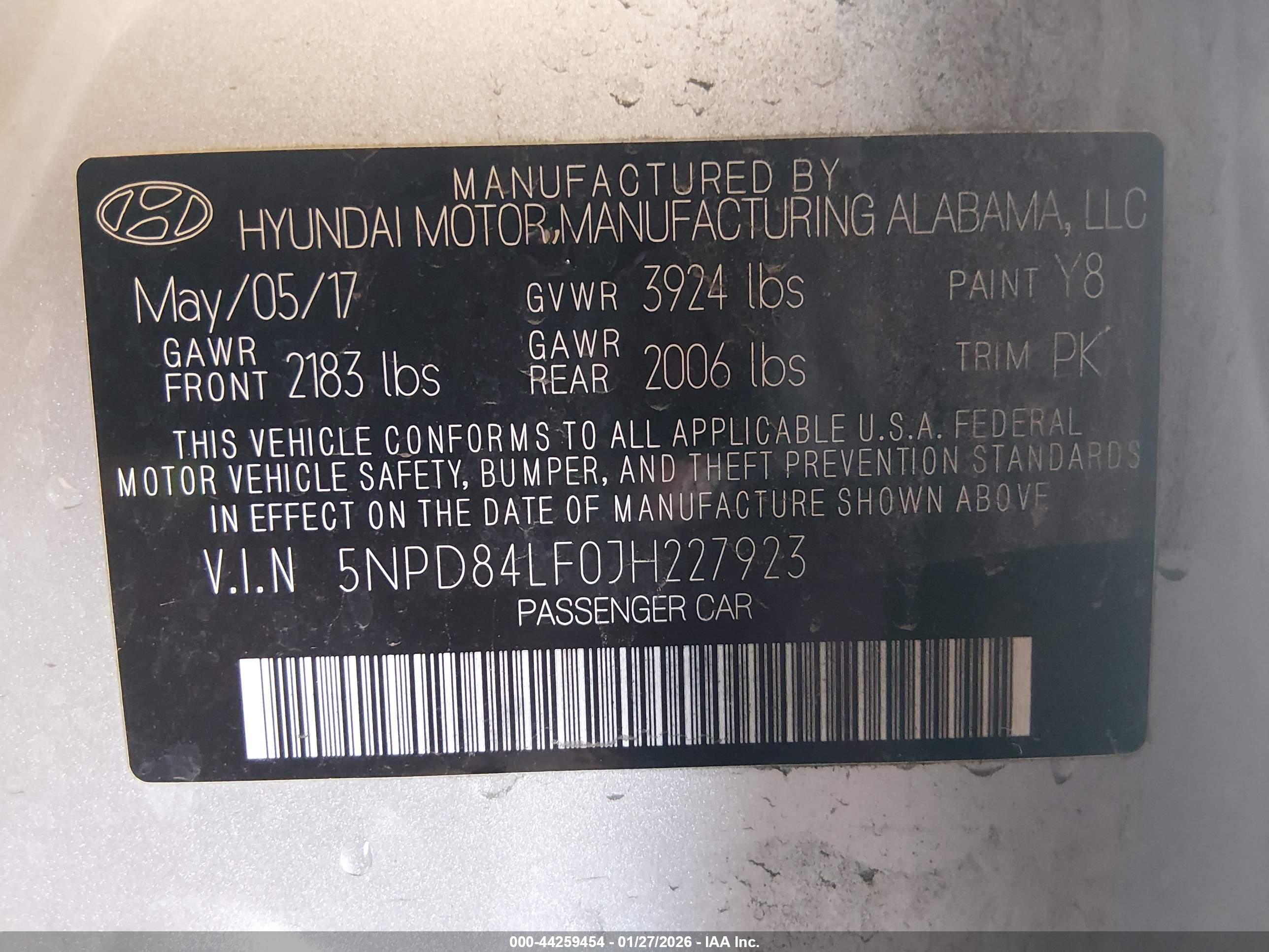 HYUNDAI ELANTRA image 9
