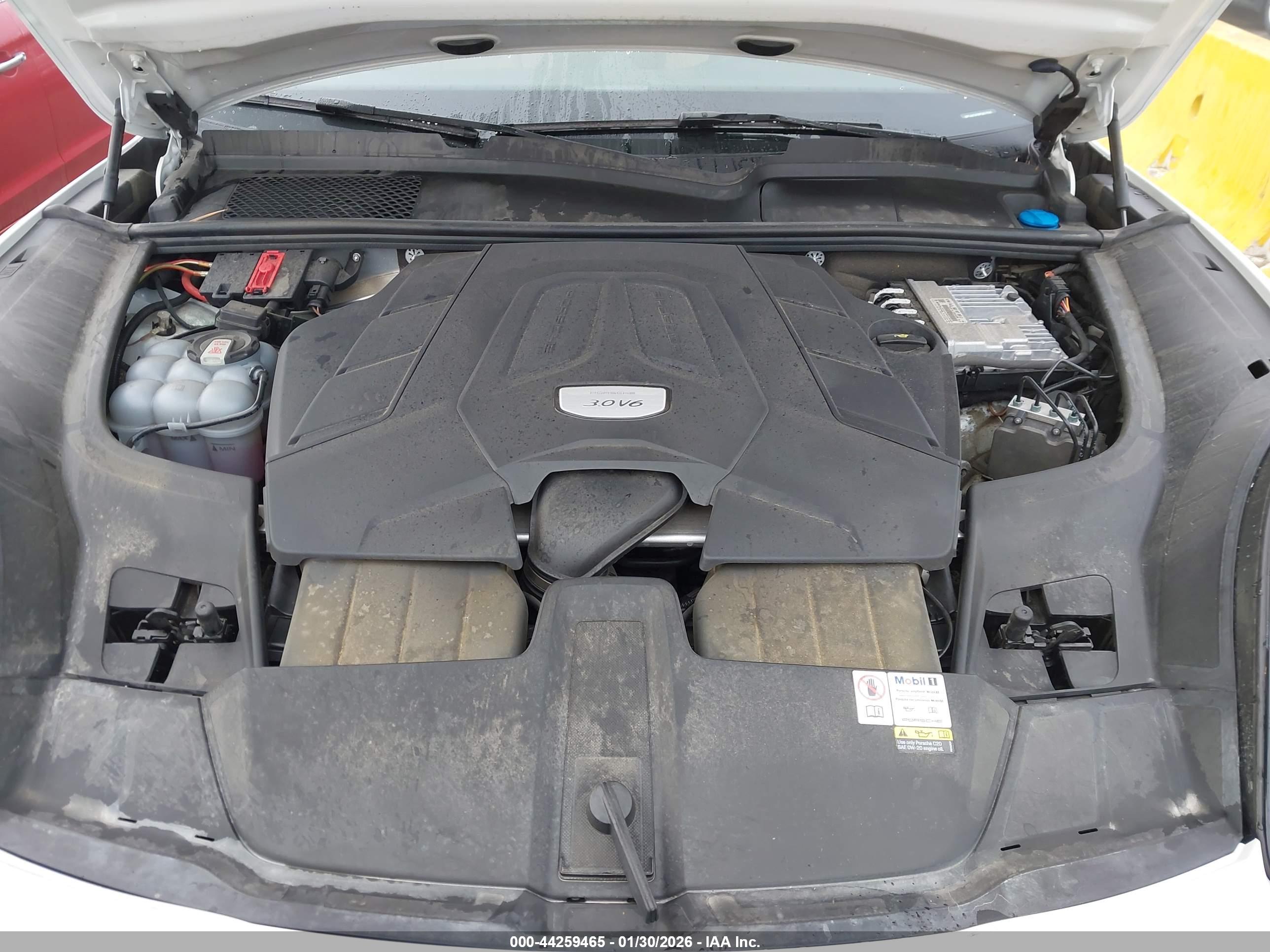 PORSCHE CAYENNE image 10