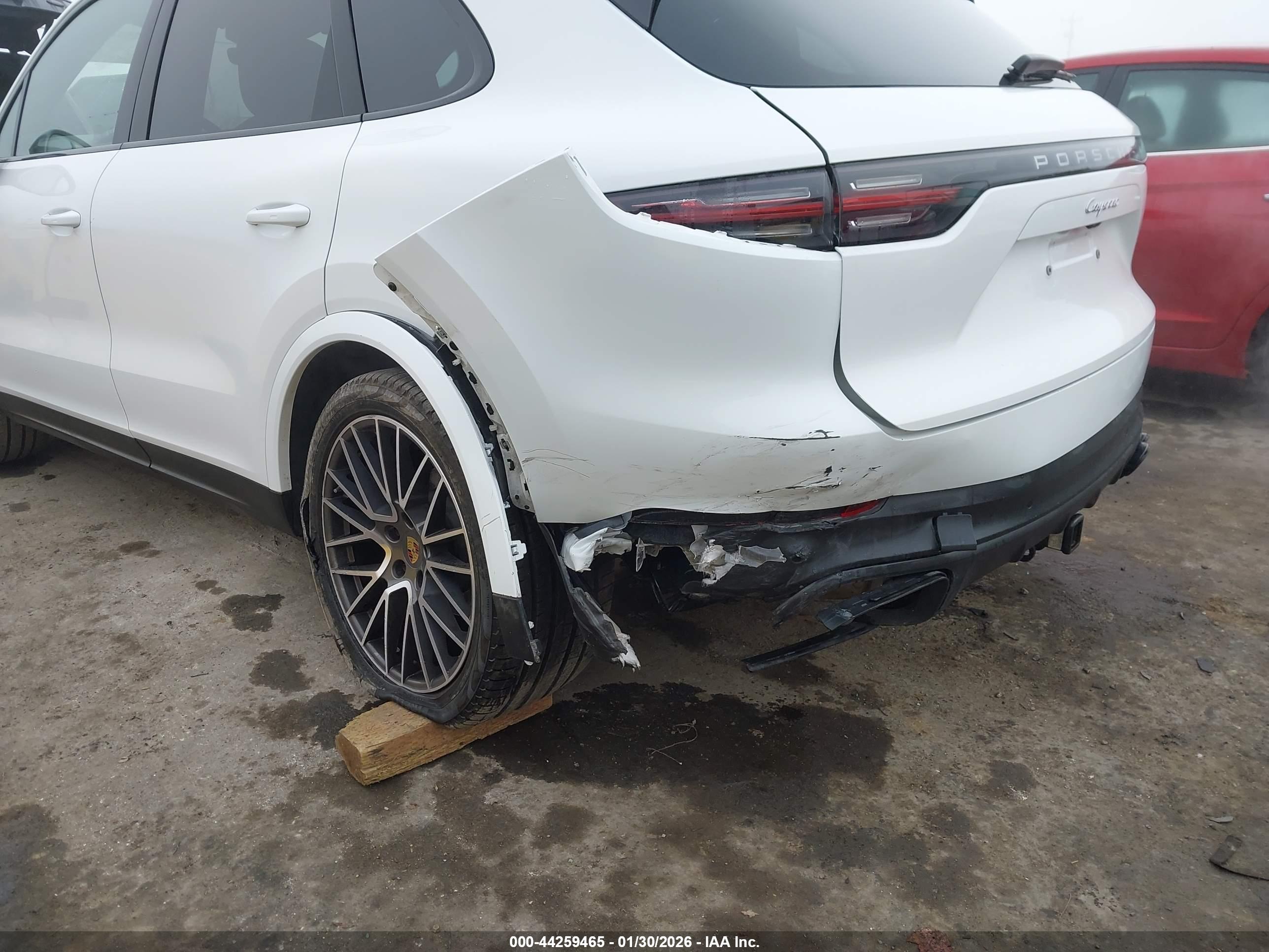 PORSCHE CAYENNE image 6