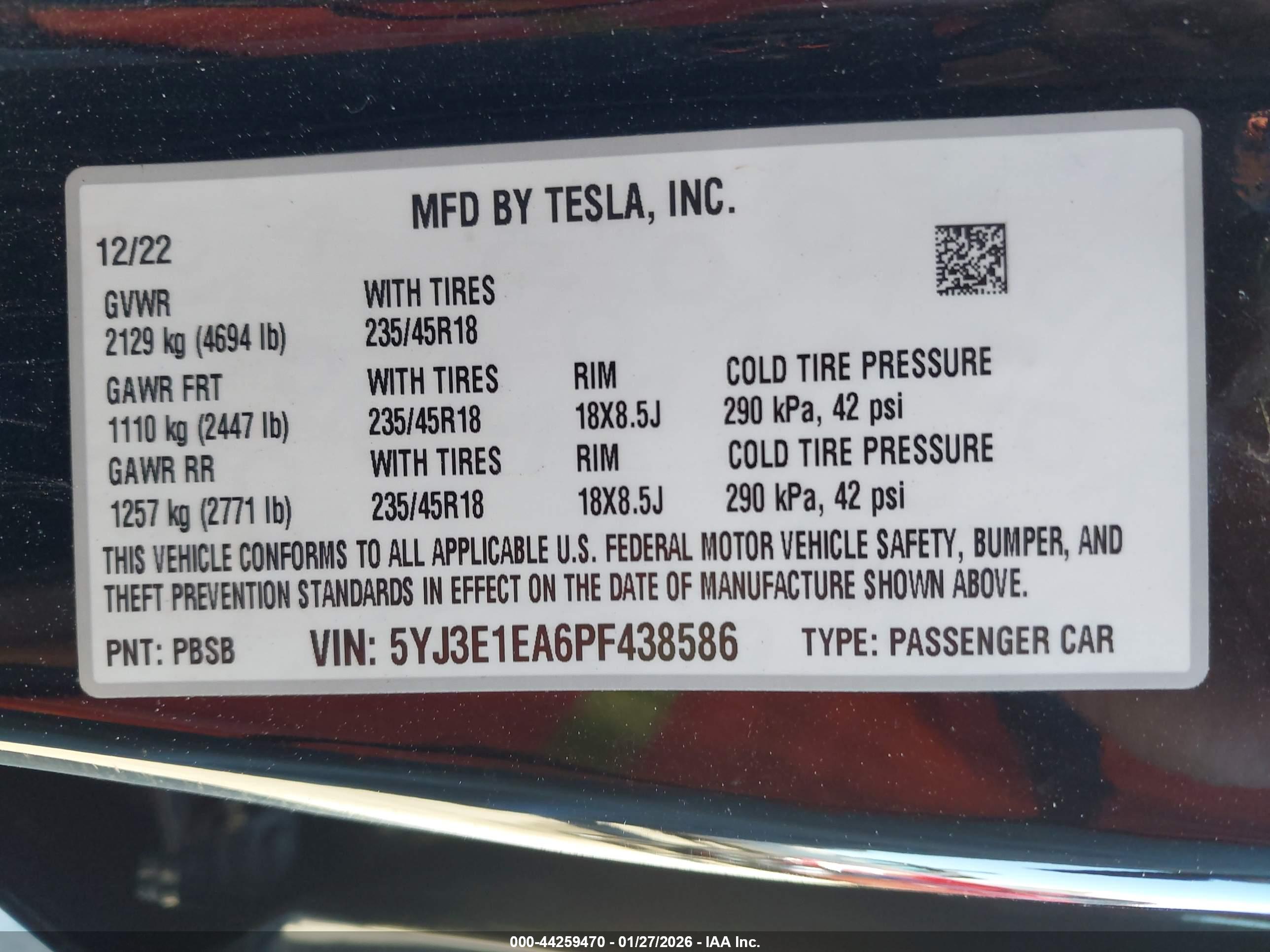 TESLA MODEL image 9